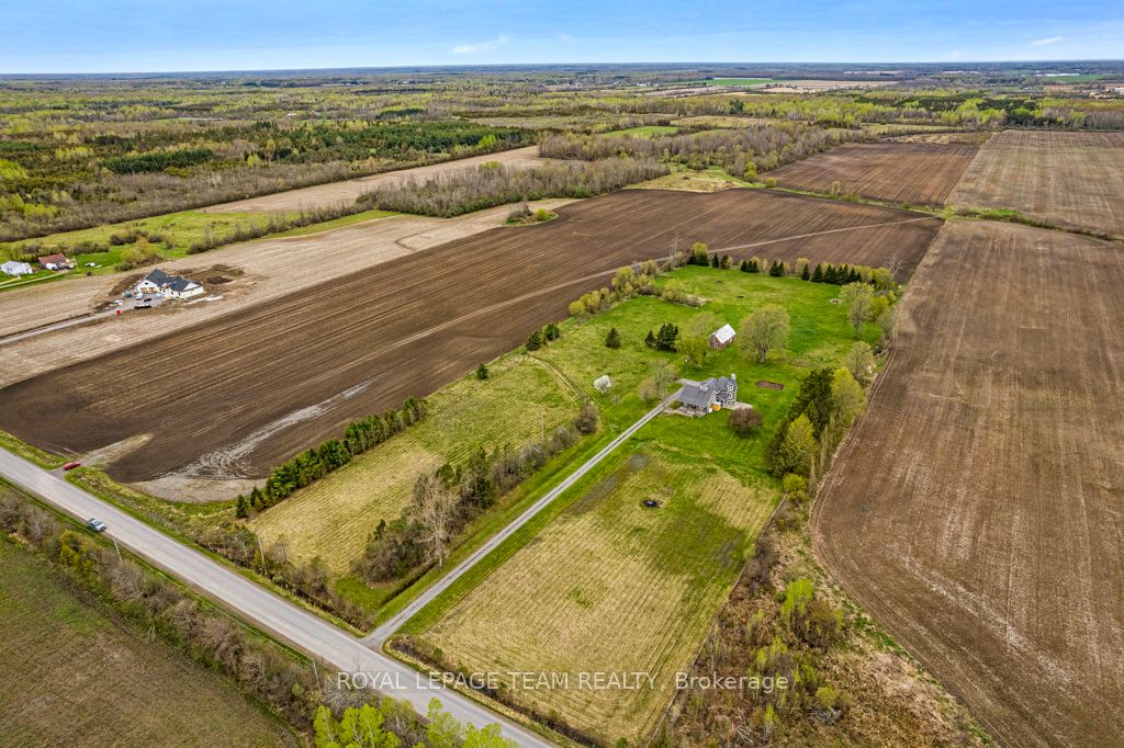 1285 Craig Road Property Photo 1