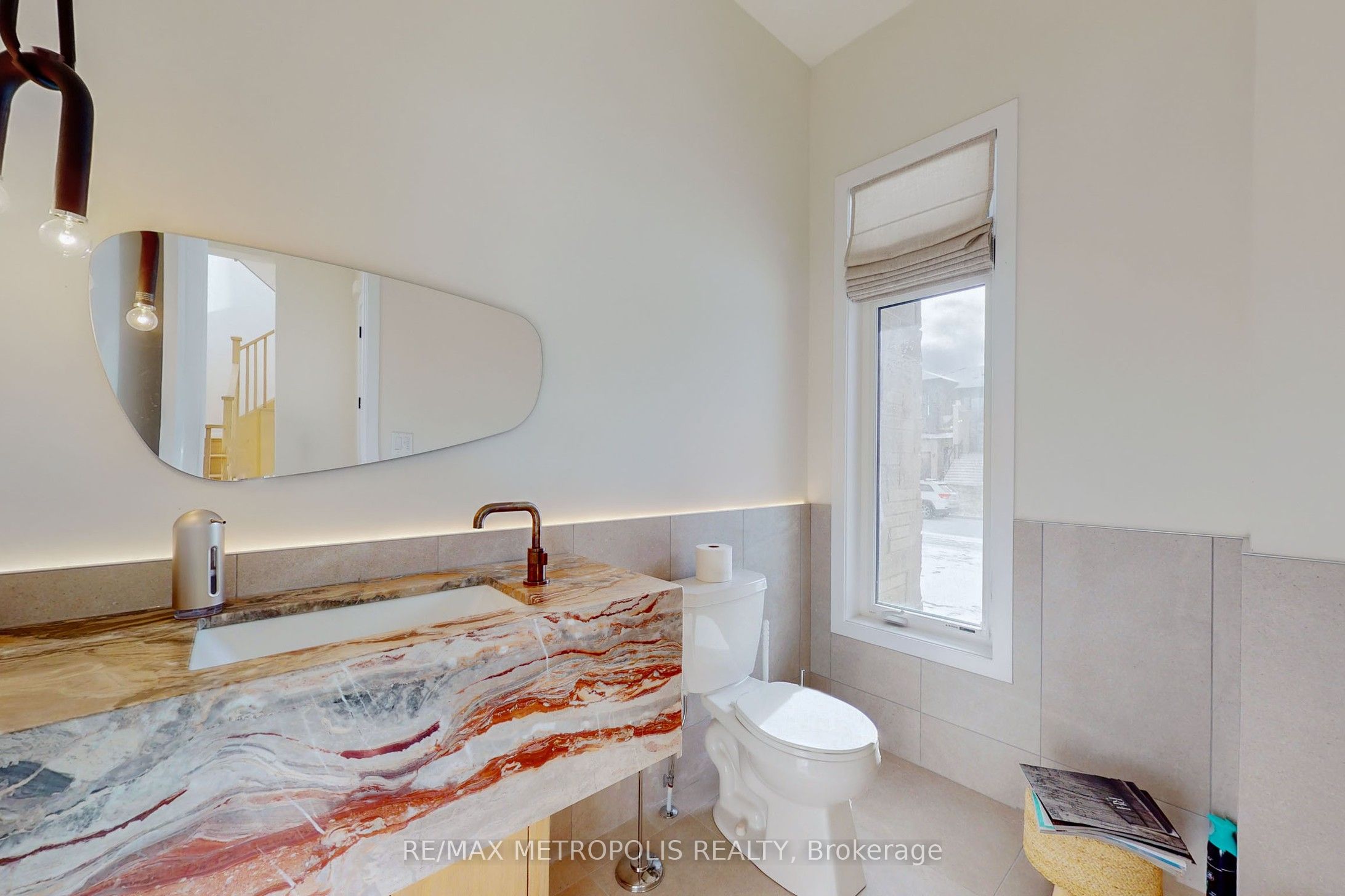 104 Stoneleigh Drive Property Photo 13