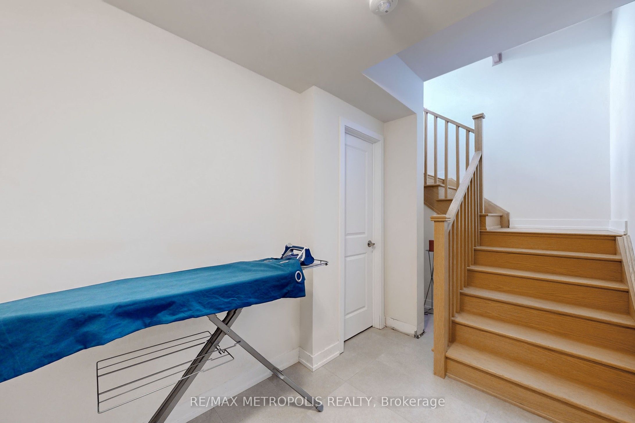 104 Stoneleigh Drive Property Photo 35