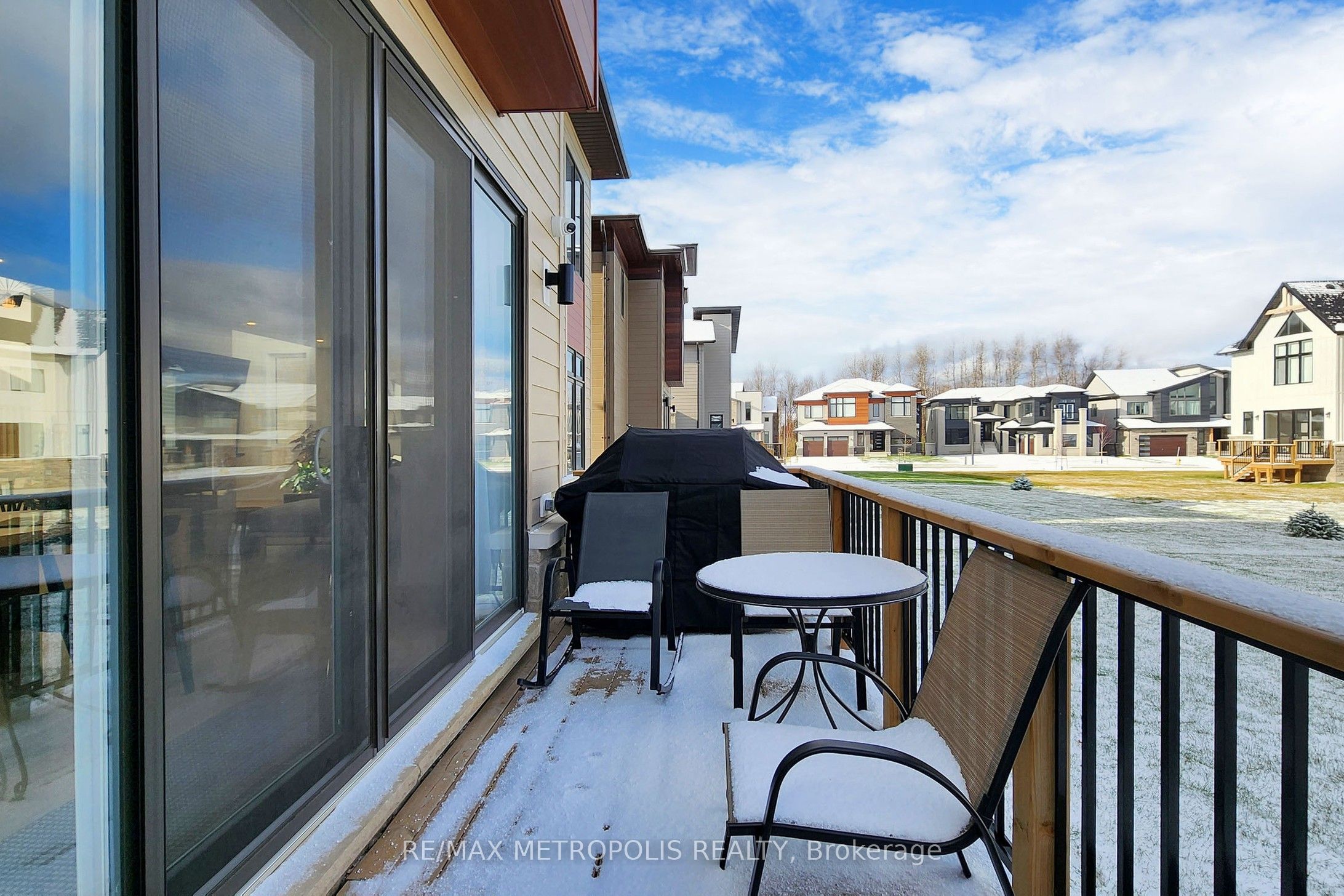104 Stoneleigh Drive Property Photo 37