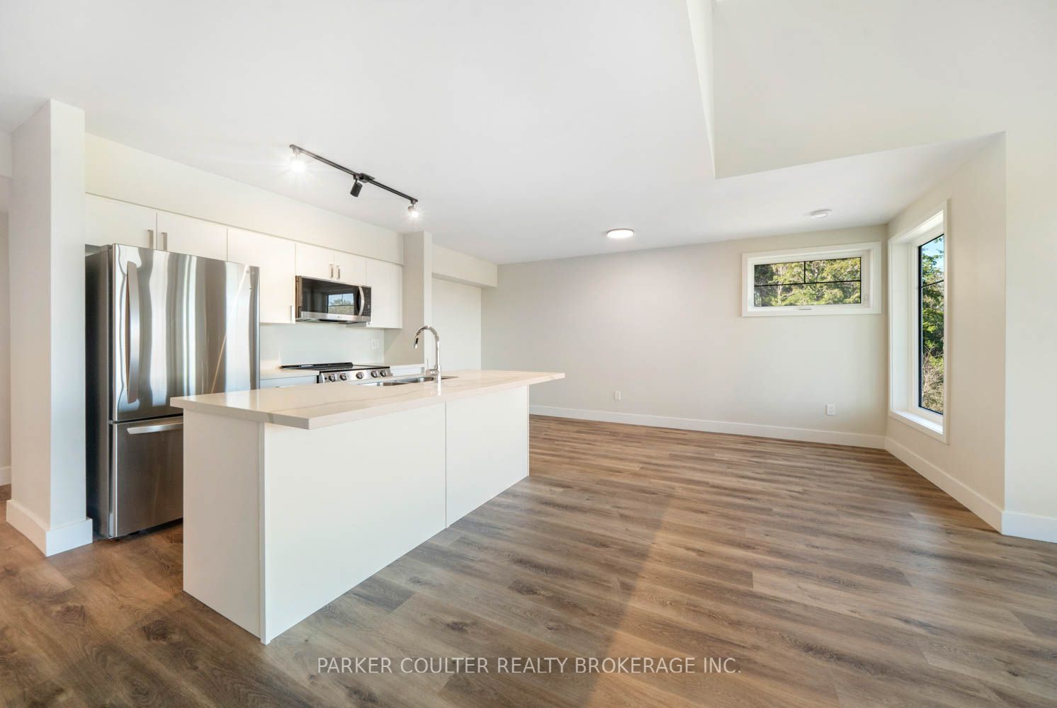2 Tree Tops Lane 301 Property Photo 6