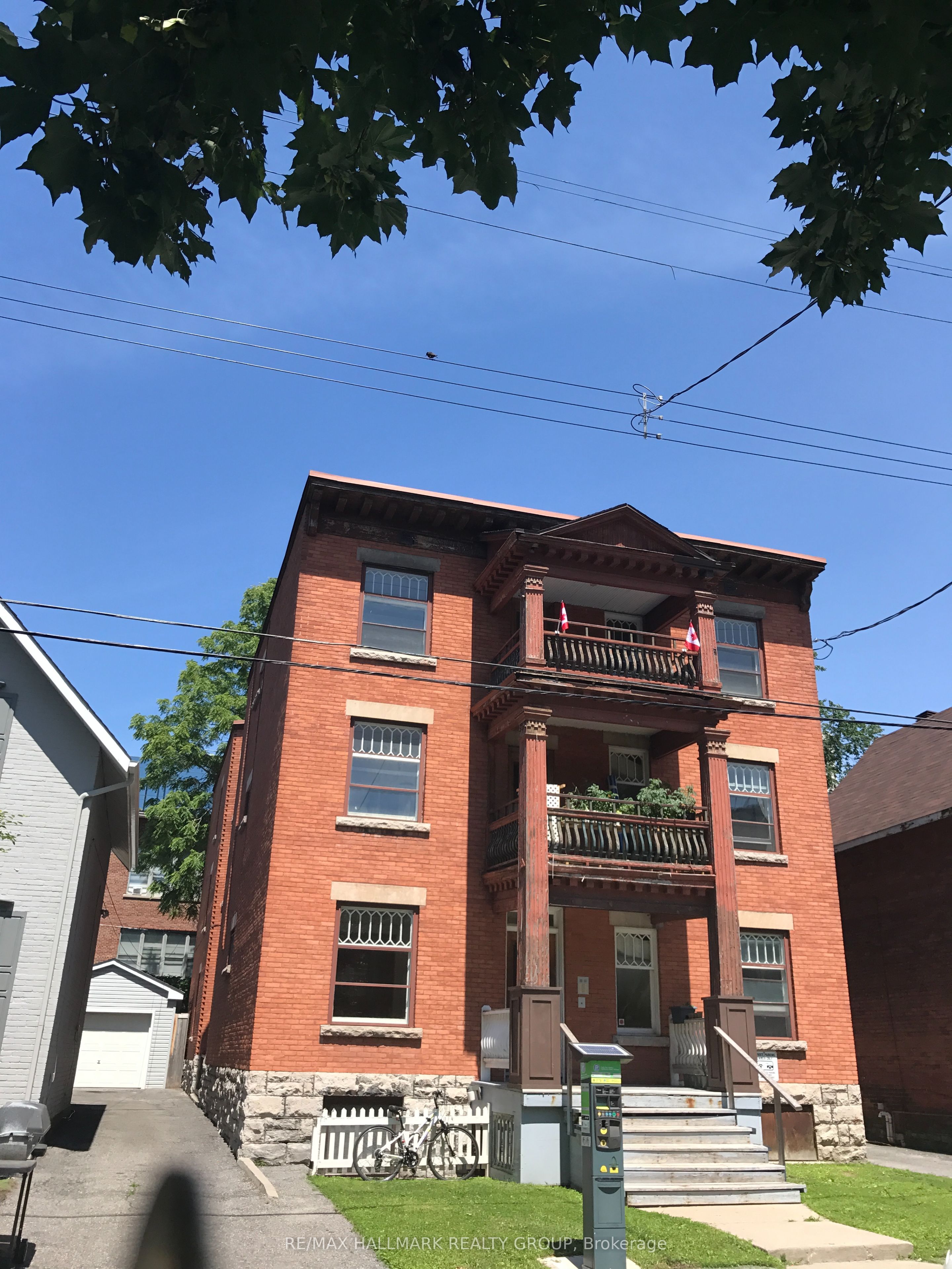 #3 - 421 Lisgar Street Property Photo
