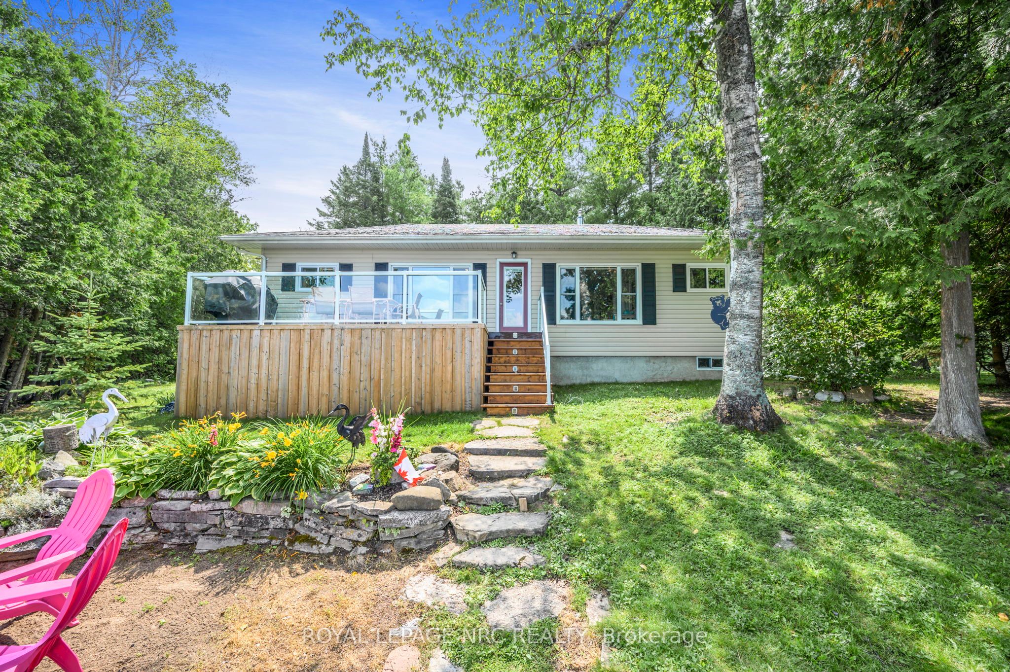 53 Duncombe Drive Property Photo