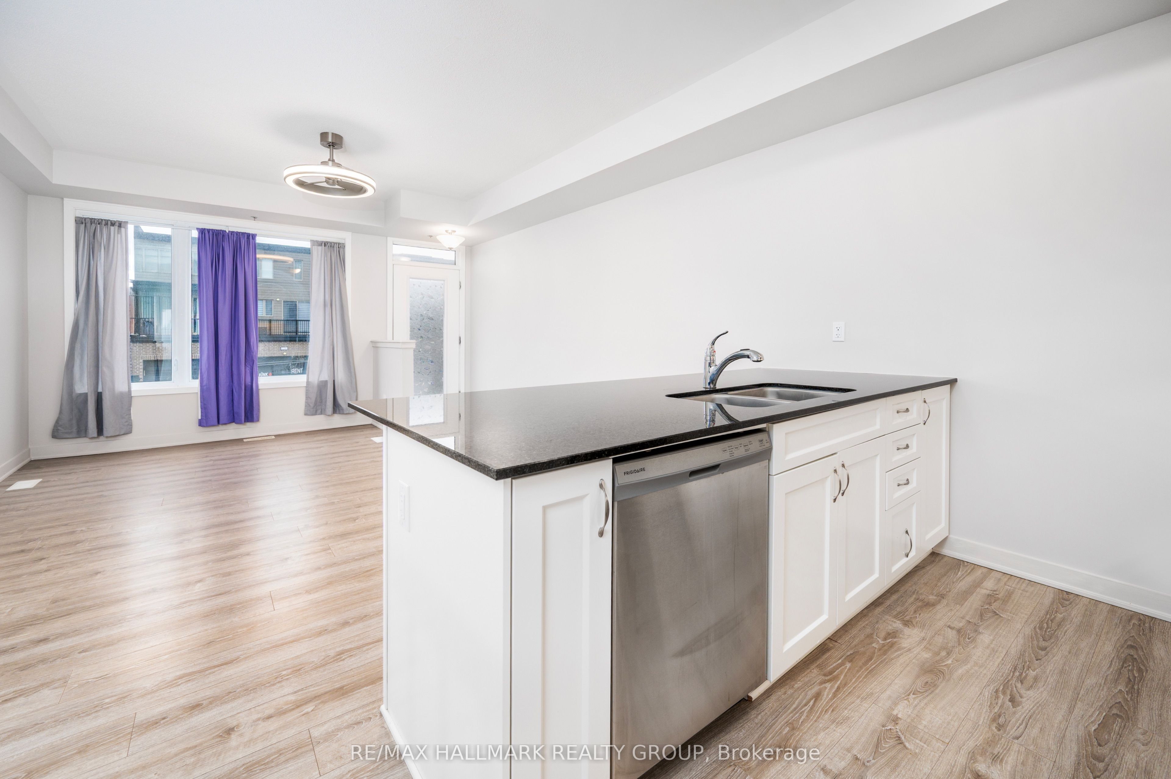 545 Ozawa Private Property Photo 8