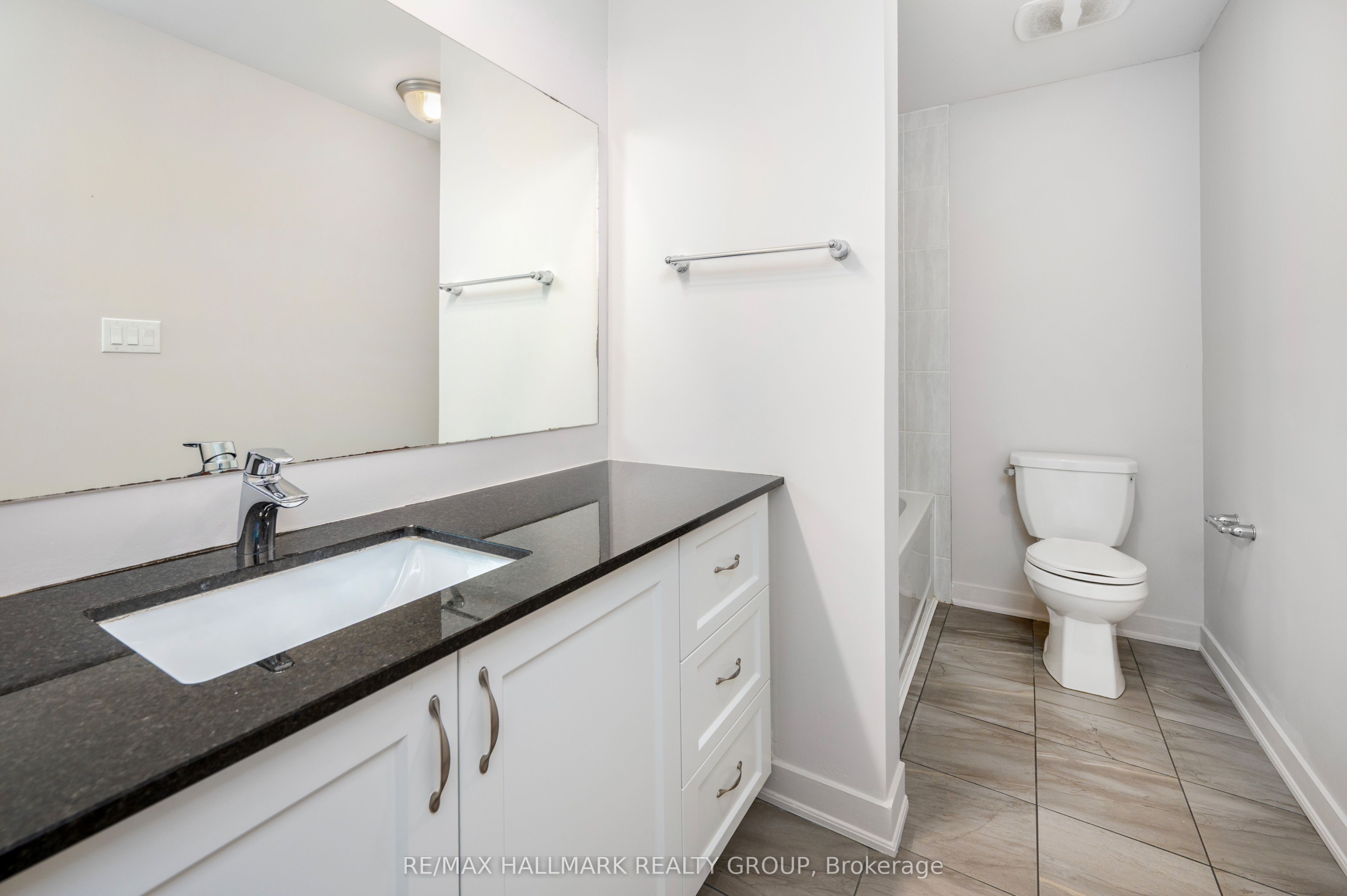 545 Ozawa Private Property Photo 15