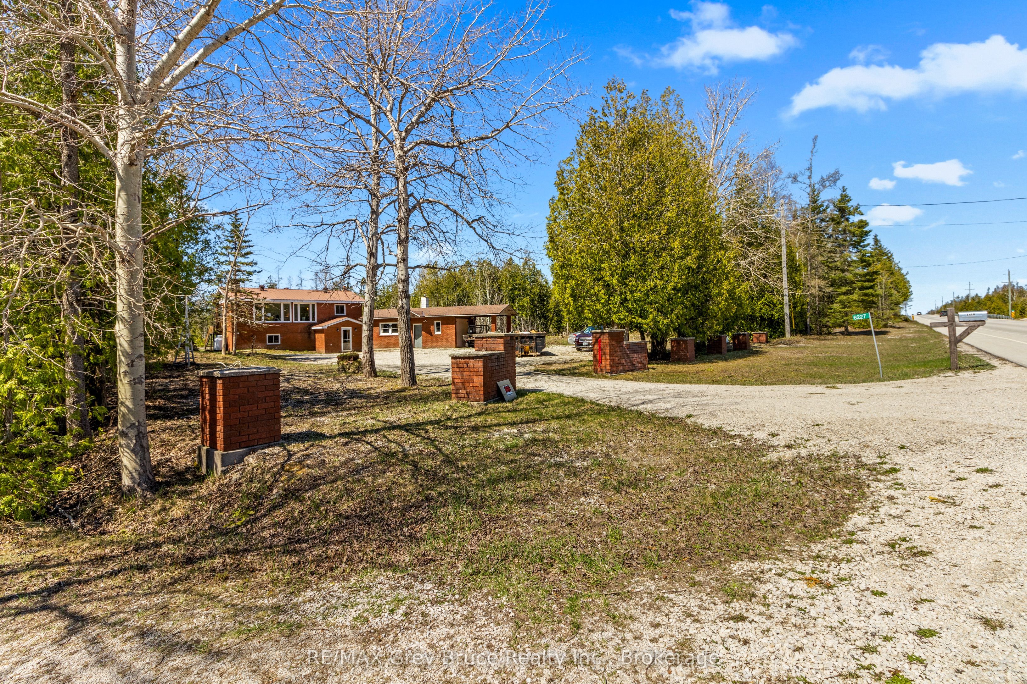 6227 Highway 6 Highway Property Photo