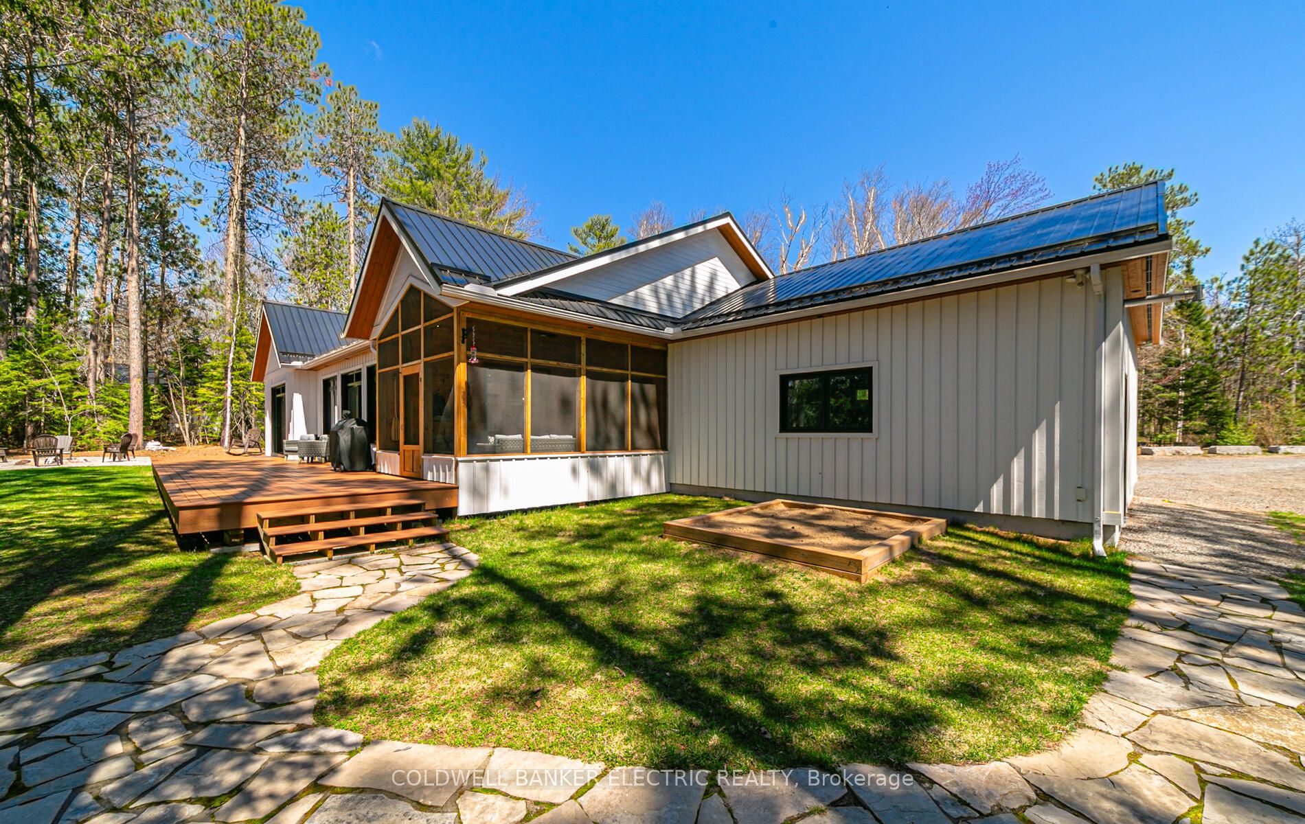17 Ida Ho Lane Property Photo