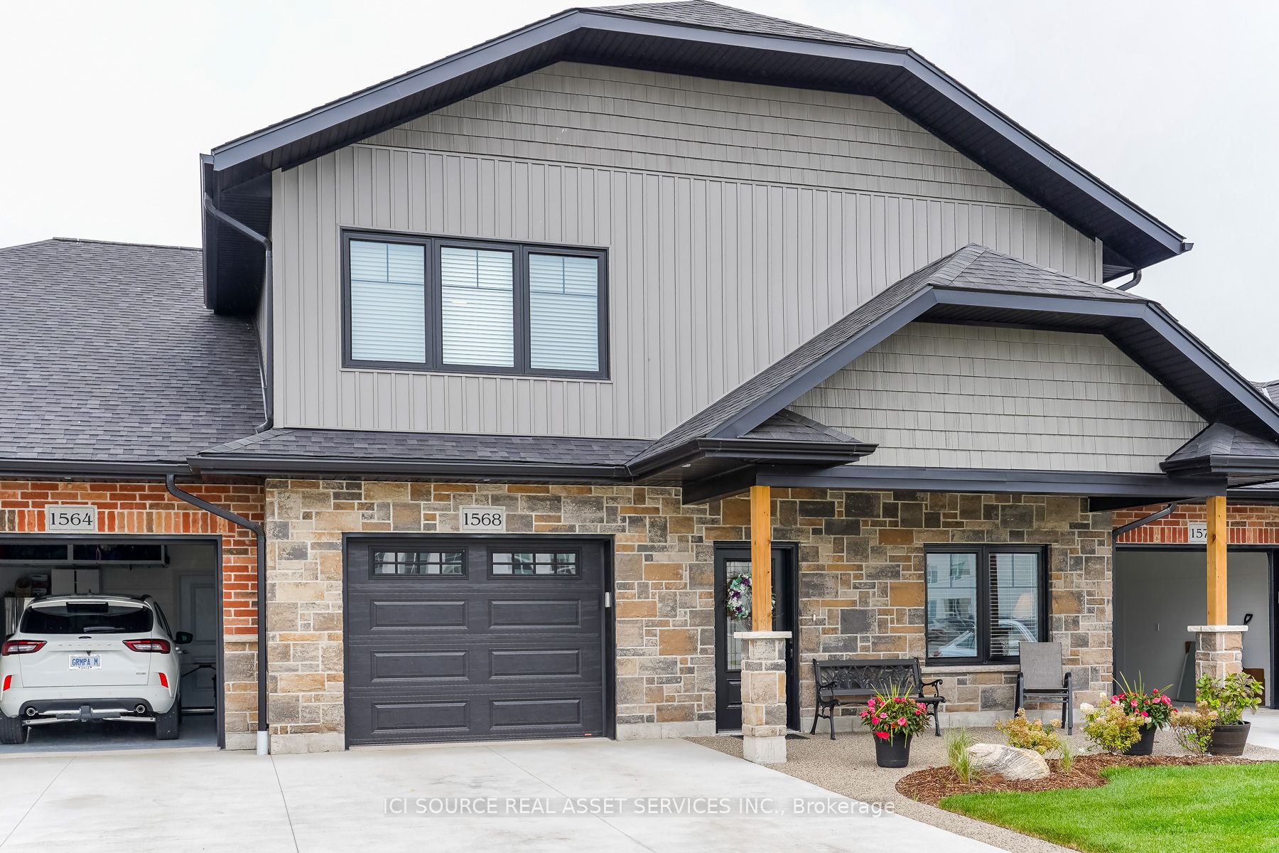 1306 15th Avenue Property Photo