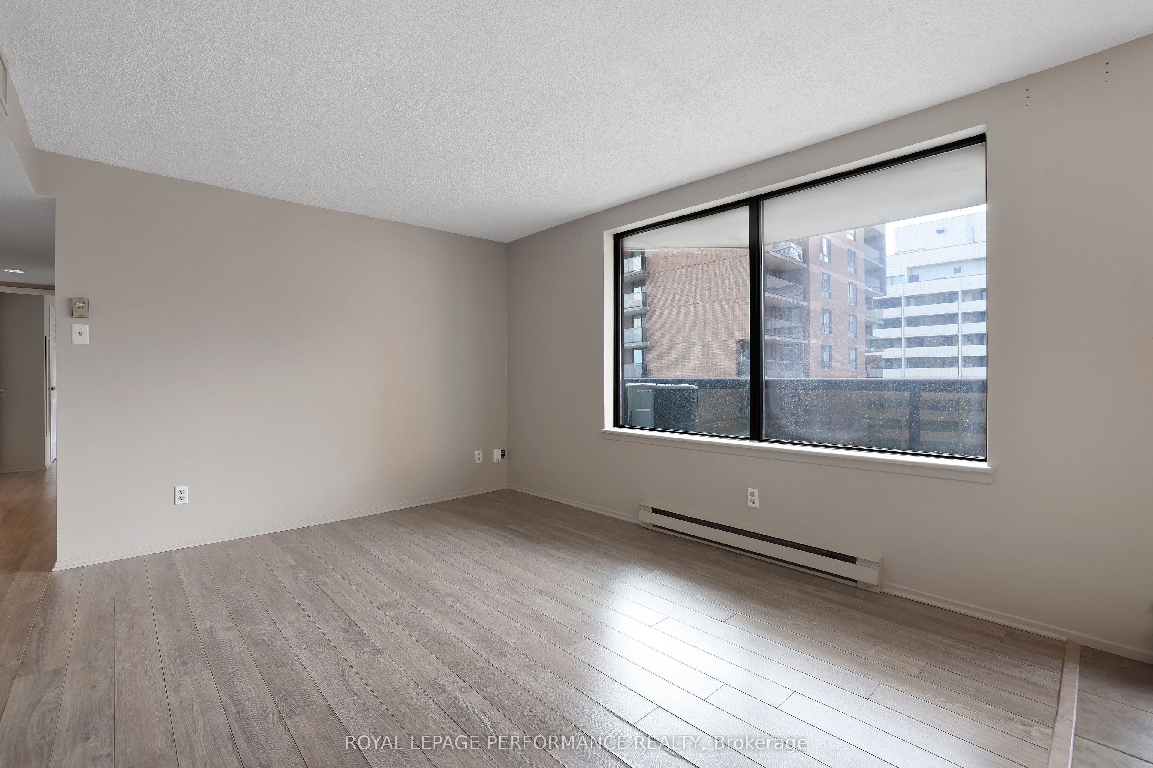 #1701 - 470 Laurier Avenue Property Photo 11