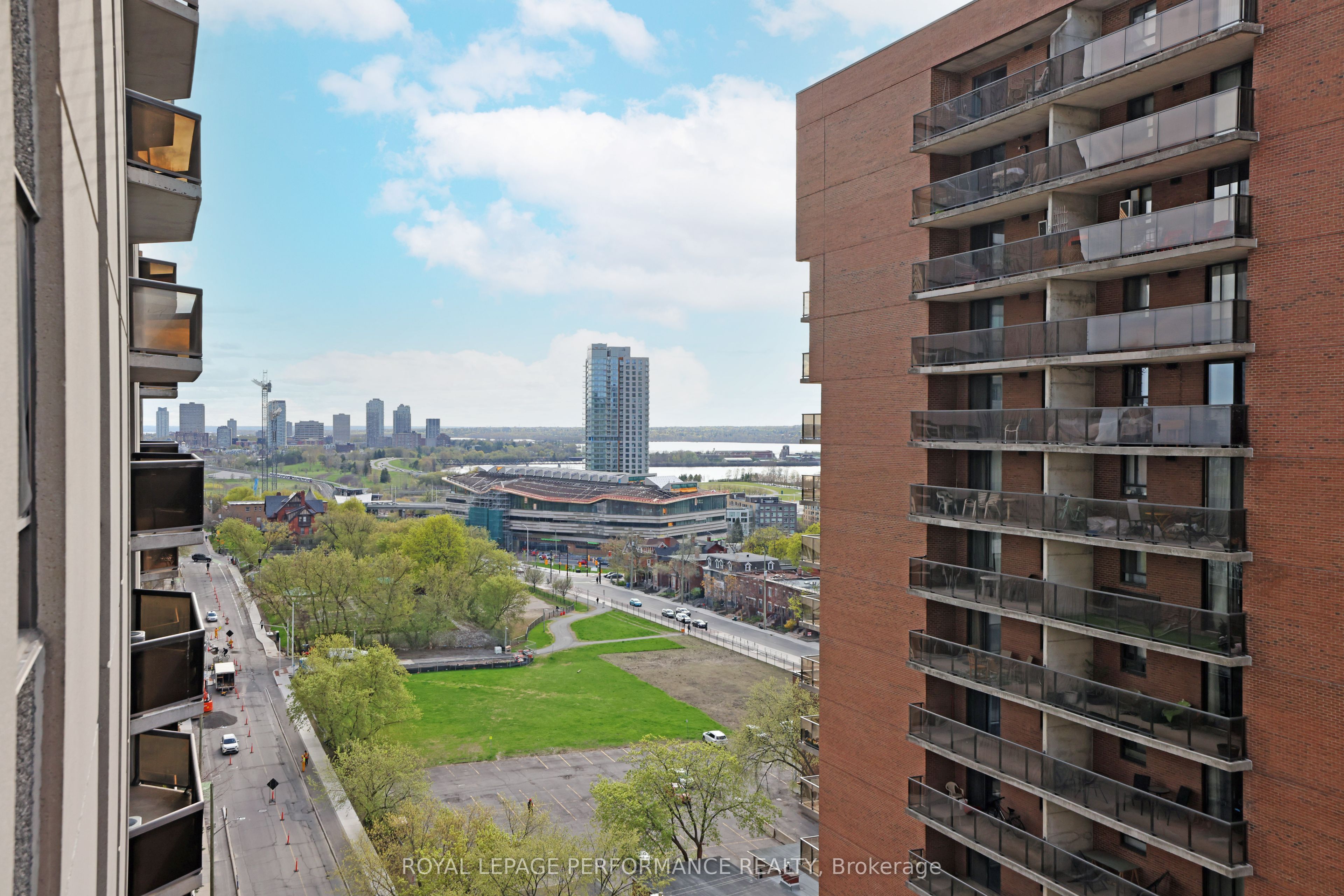 #1701 - 470 Laurier Avenue Property Photo 26