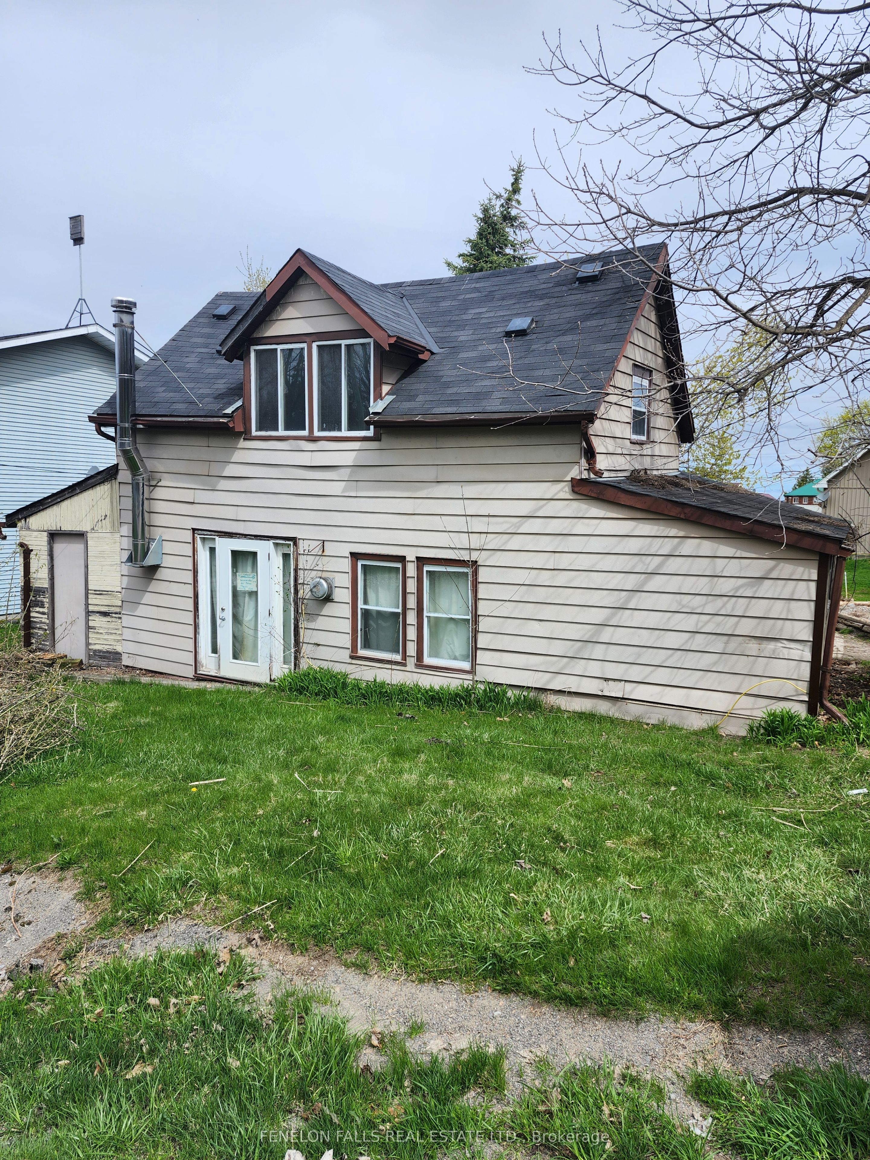 22 Viamede Street Property Photo