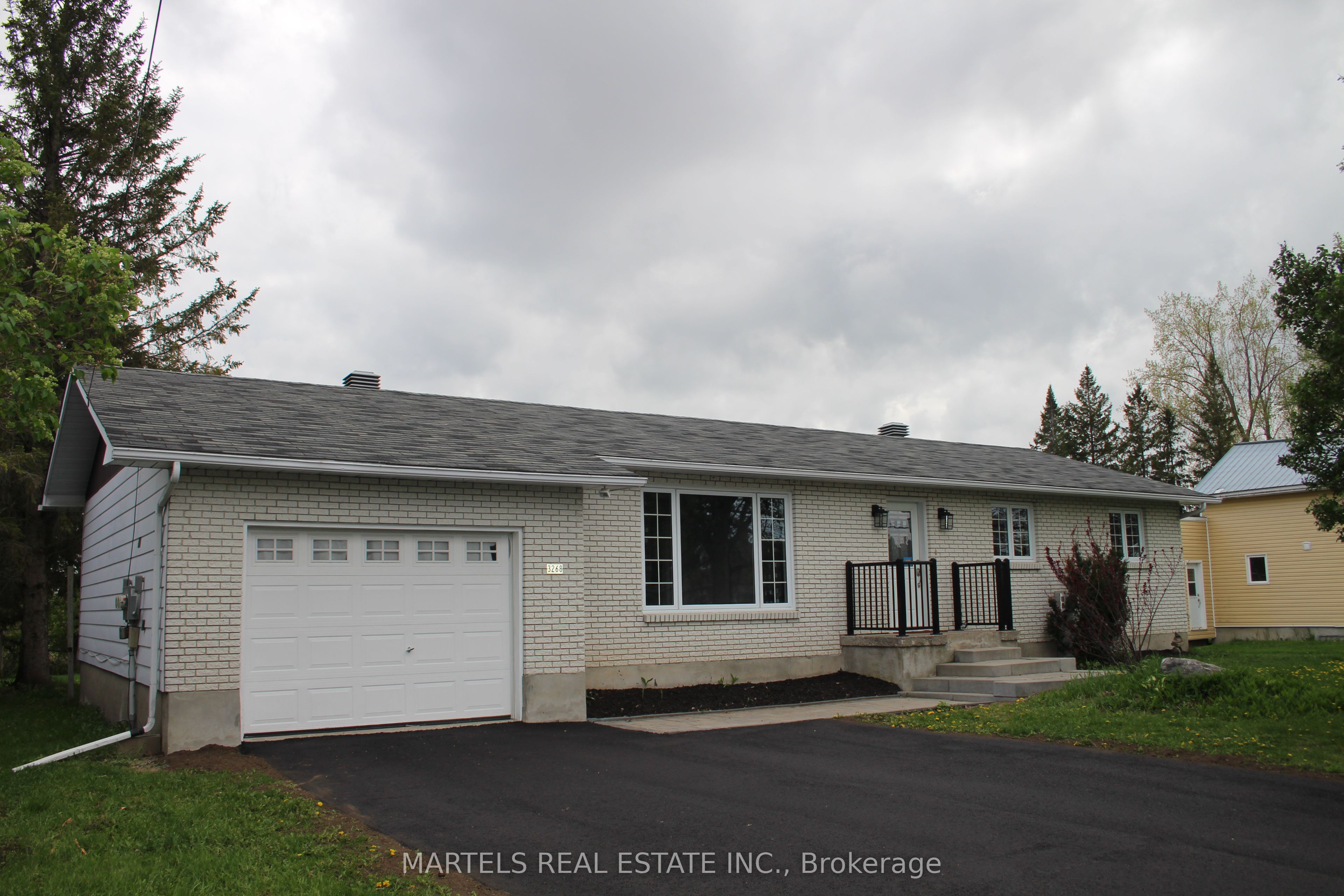 3268 Principale Street Property Photo