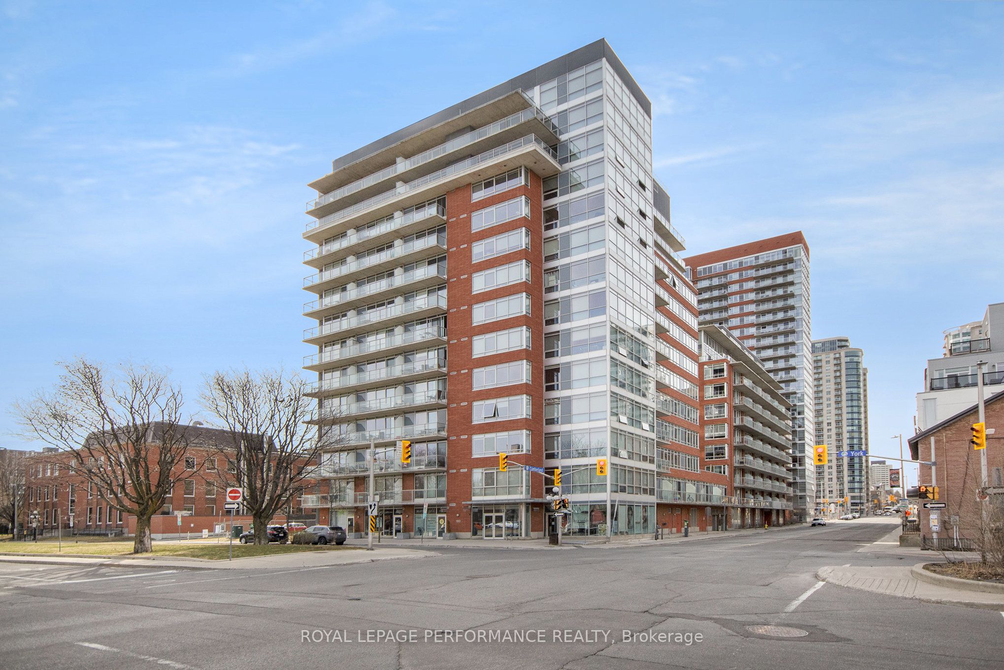 #302 - 180 York Street Property Photo 1