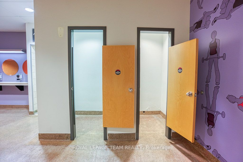 #g17 - 484 Hazeldean Road Property Photo 18