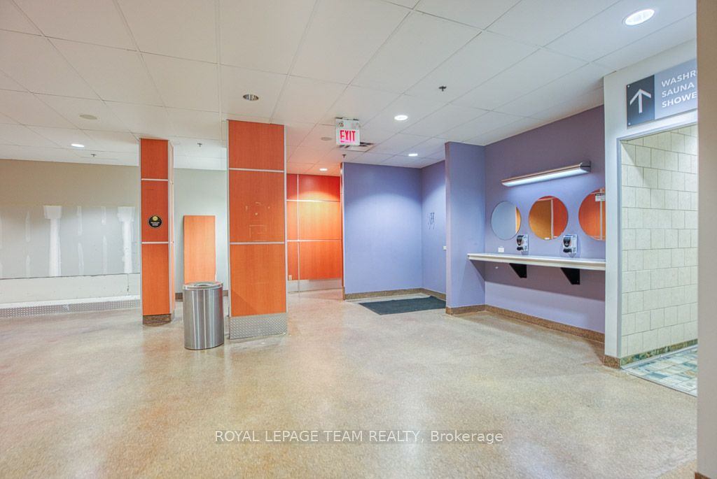 #g17 - 484 Hazeldean Road Property Photo 19