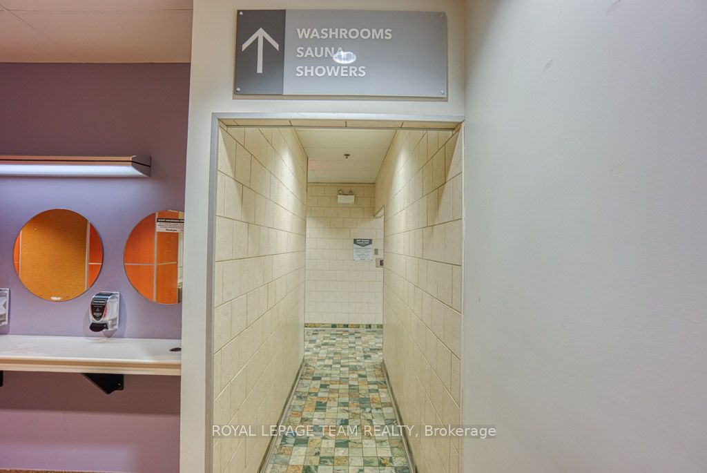 #g17 - 484 Hazeldean Road Property Photo 20