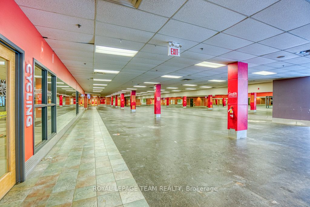 #g17 - 484 Hazeldean Road Property Photo 29