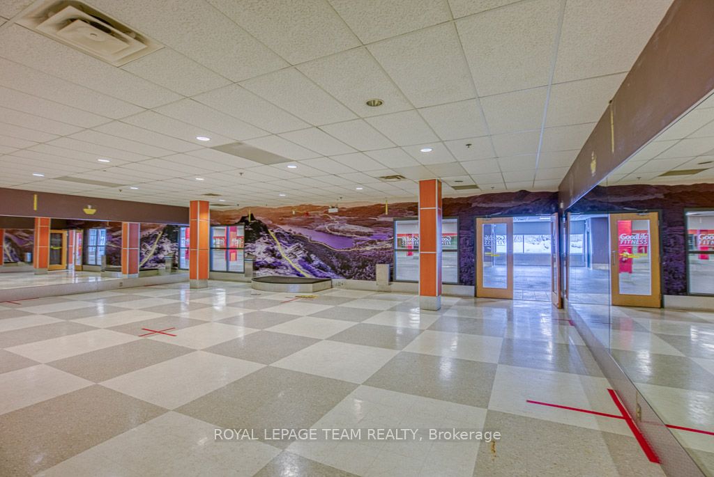 #g17 - 484 Hazeldean Road Property Photo 31