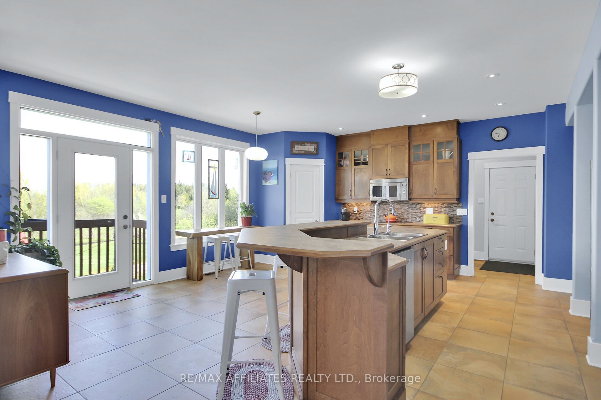 500 Bradbury Court Property Photo 3