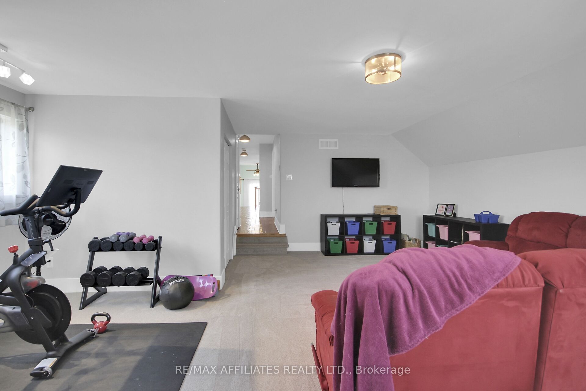 500 Bradbury Court Property Photo 34
