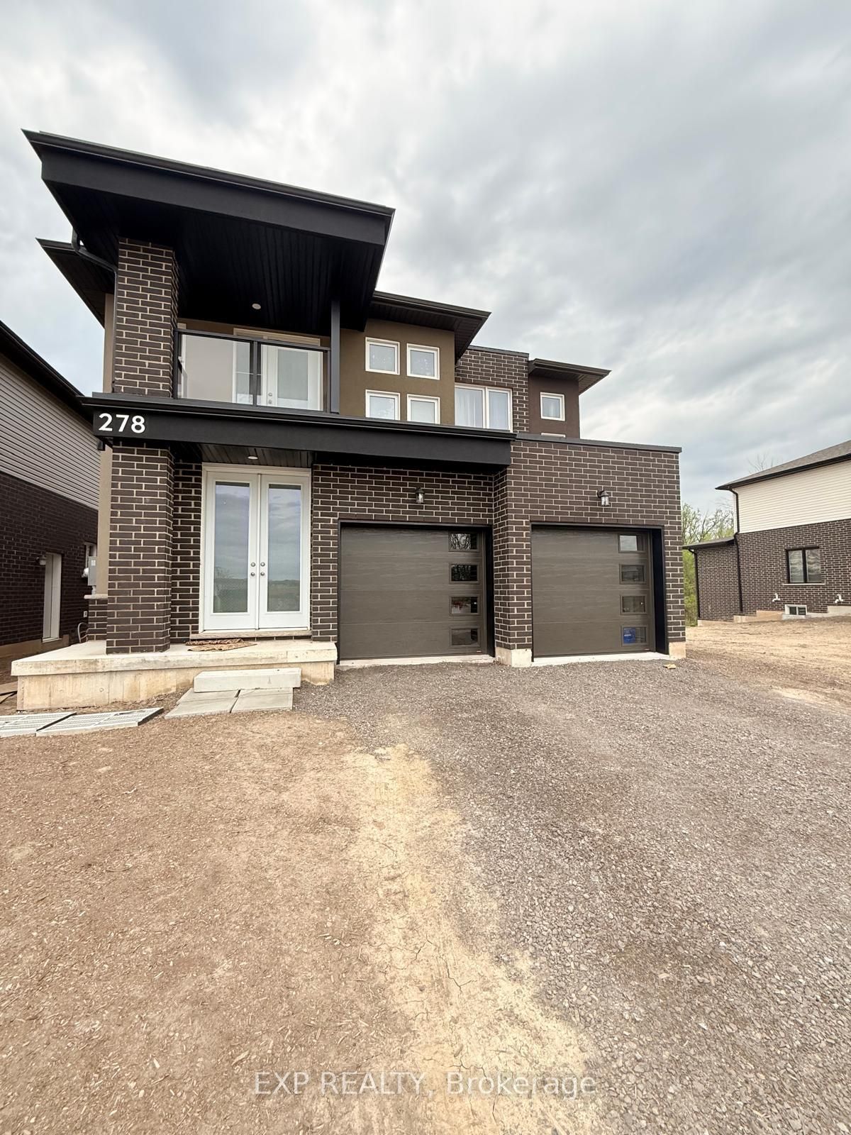 278 Wellandvale Dr Property Photo 1