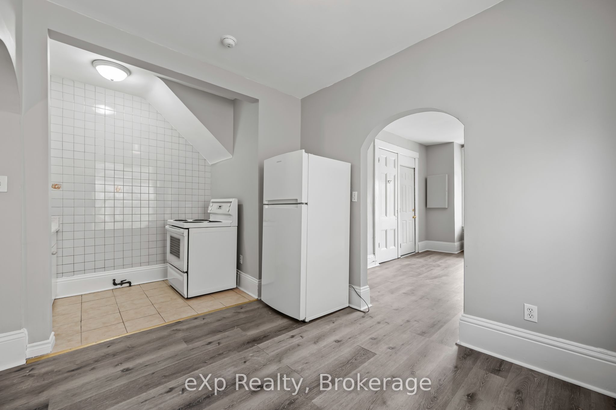 242 Dalhousie Street Property Photo 10