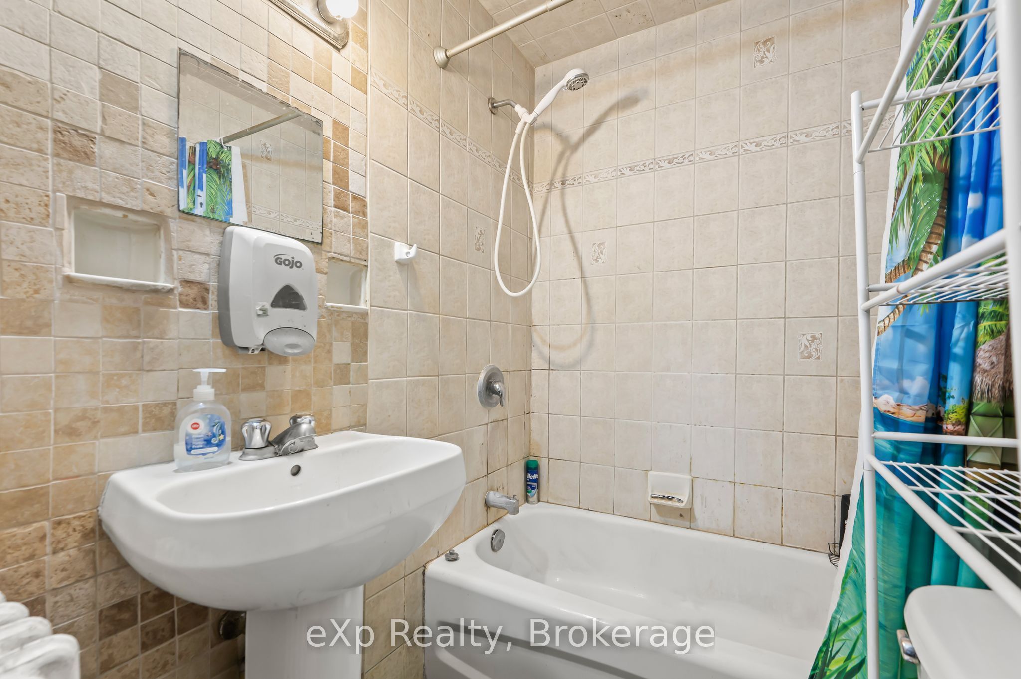 242 Dalhousie Street Property Photo 25