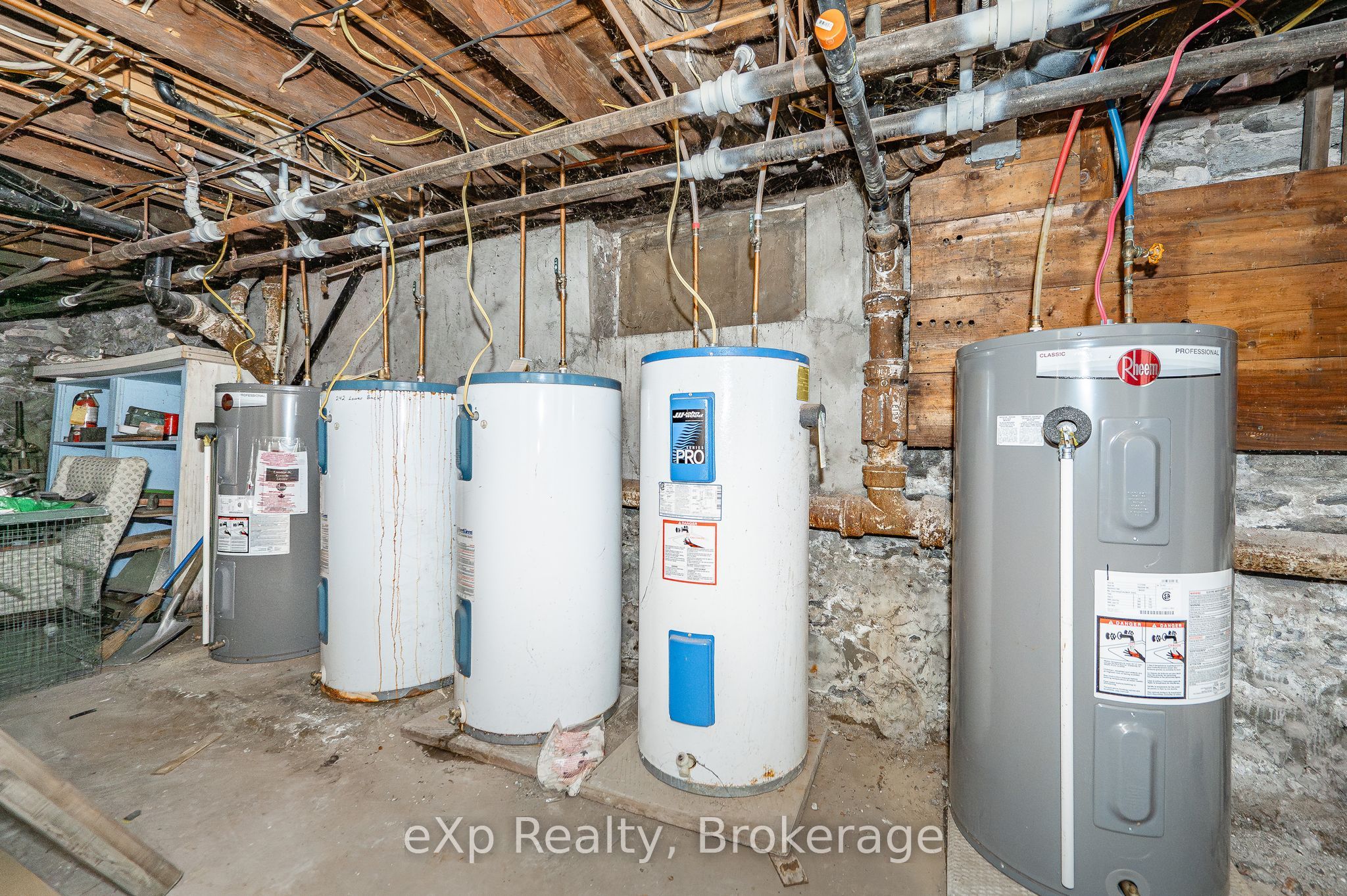 242 Dalhousie Street Property Photo 33
