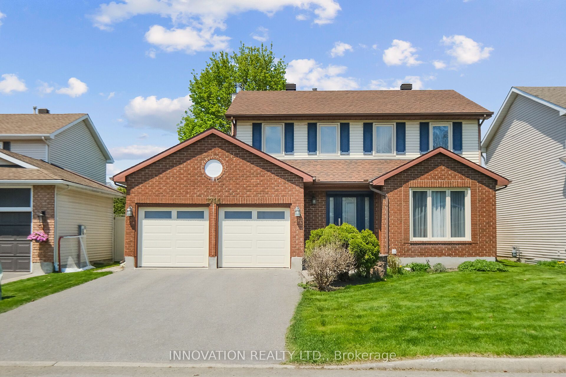 1744 Cara Cres Property Photo
