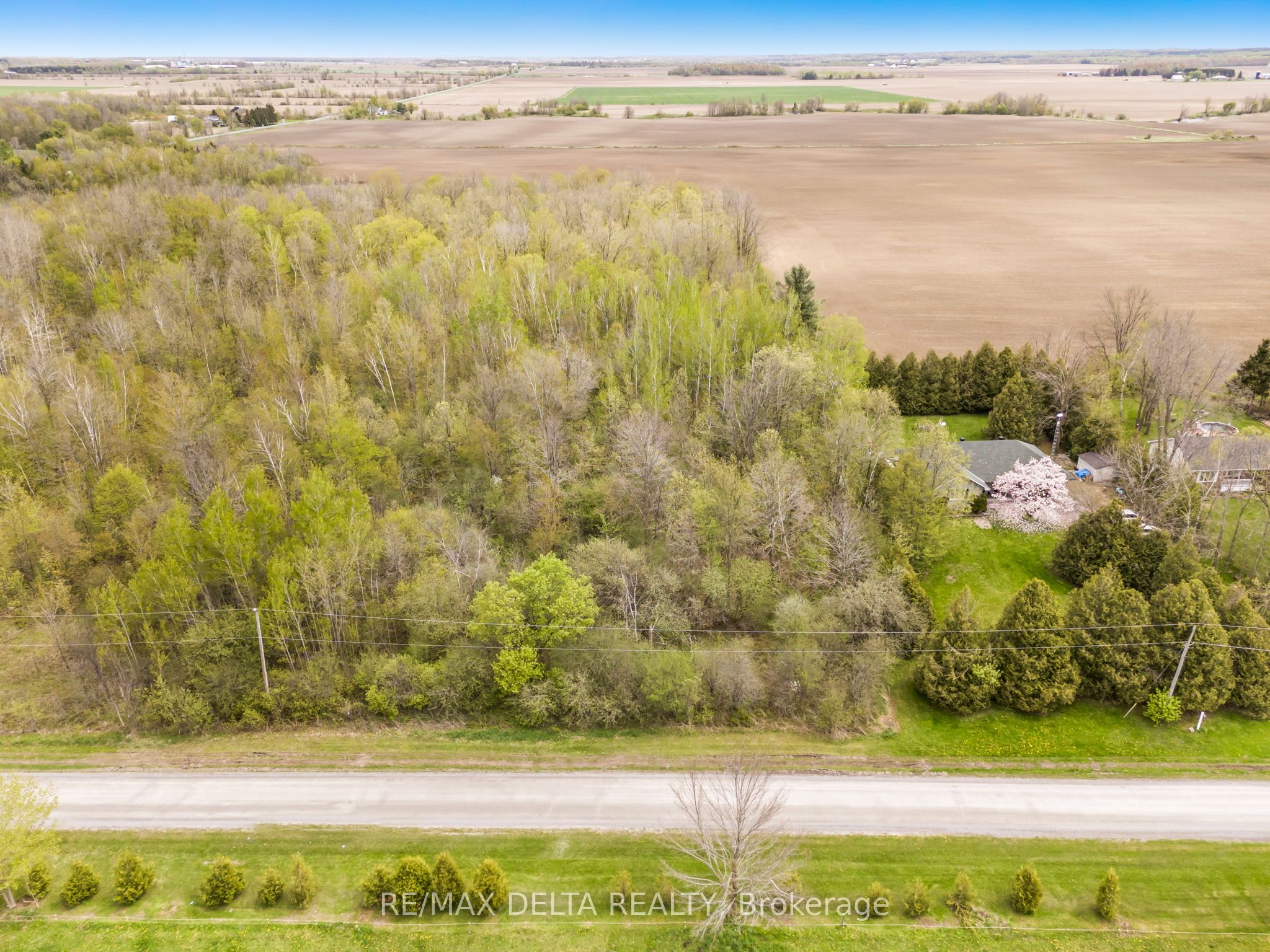 00 Mcdermid Road Property Photo 2