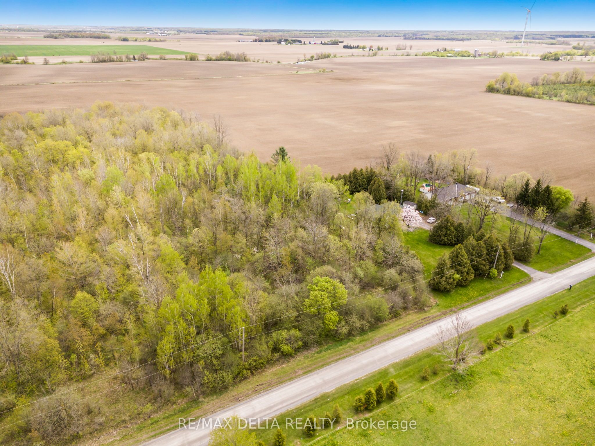 00 Mcdermid Road Property Photo 3