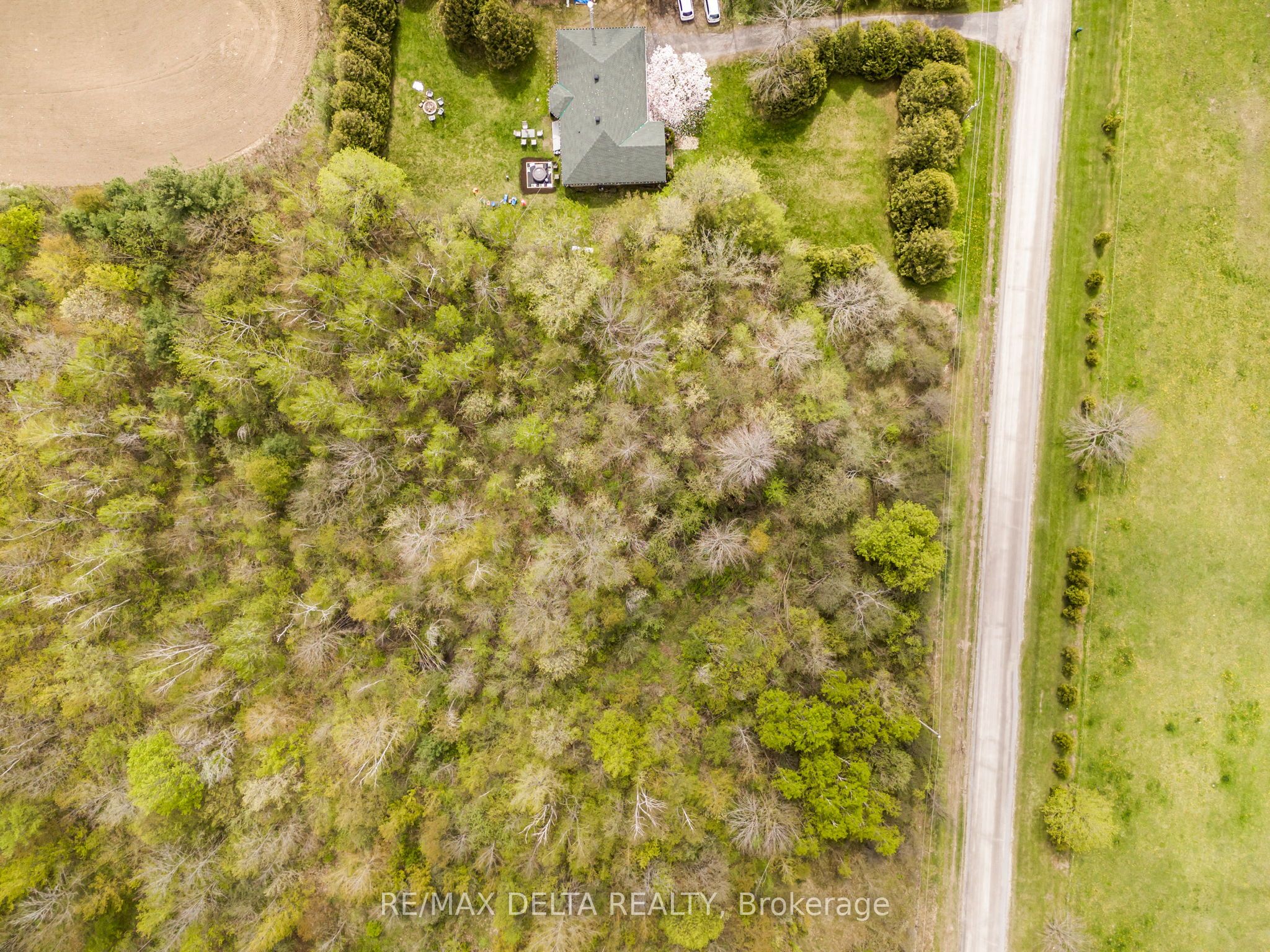 00 Mcdermid Road Property Photo 4