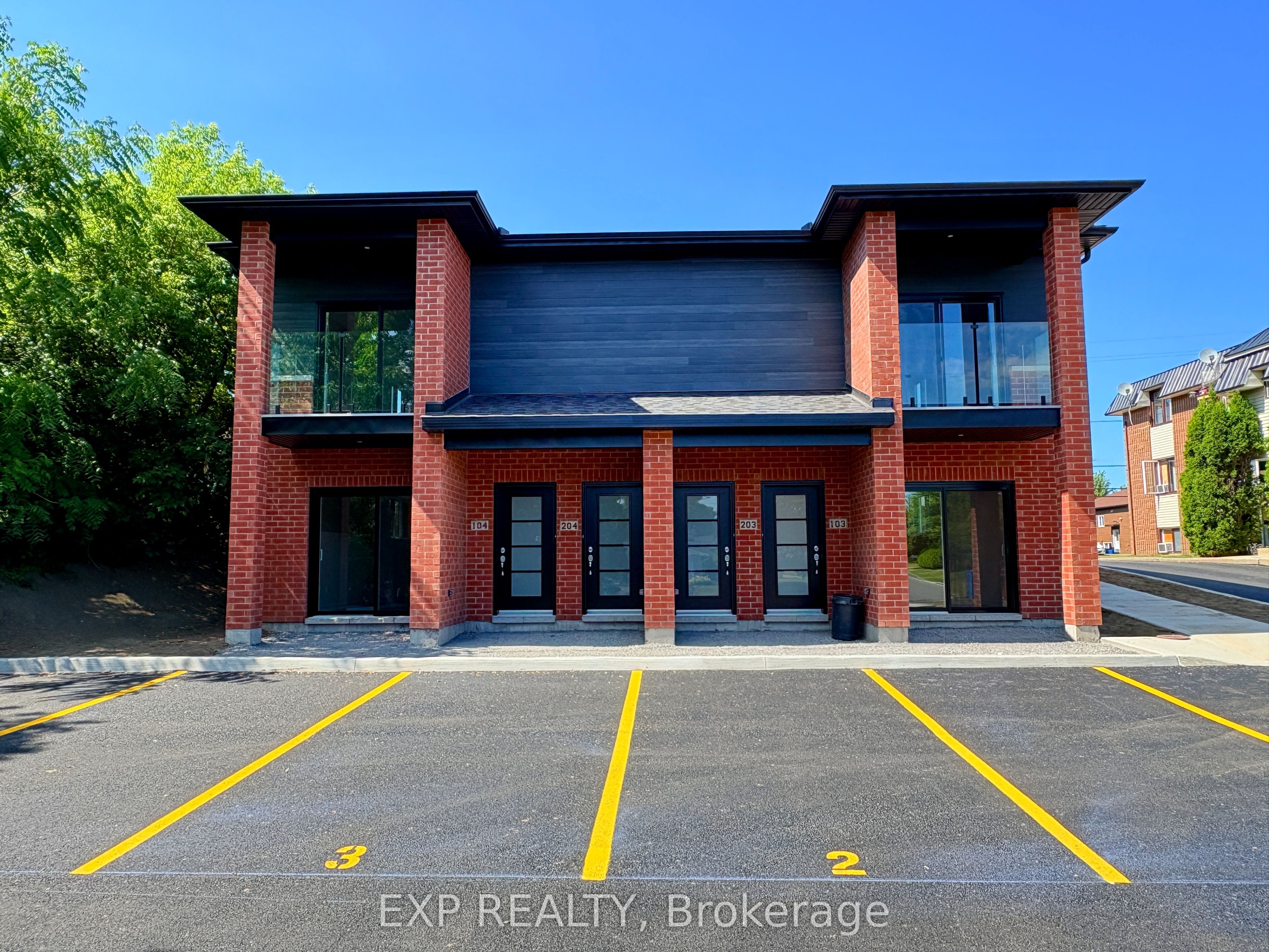 #102 - 897 Laurier Street Property Photo 1