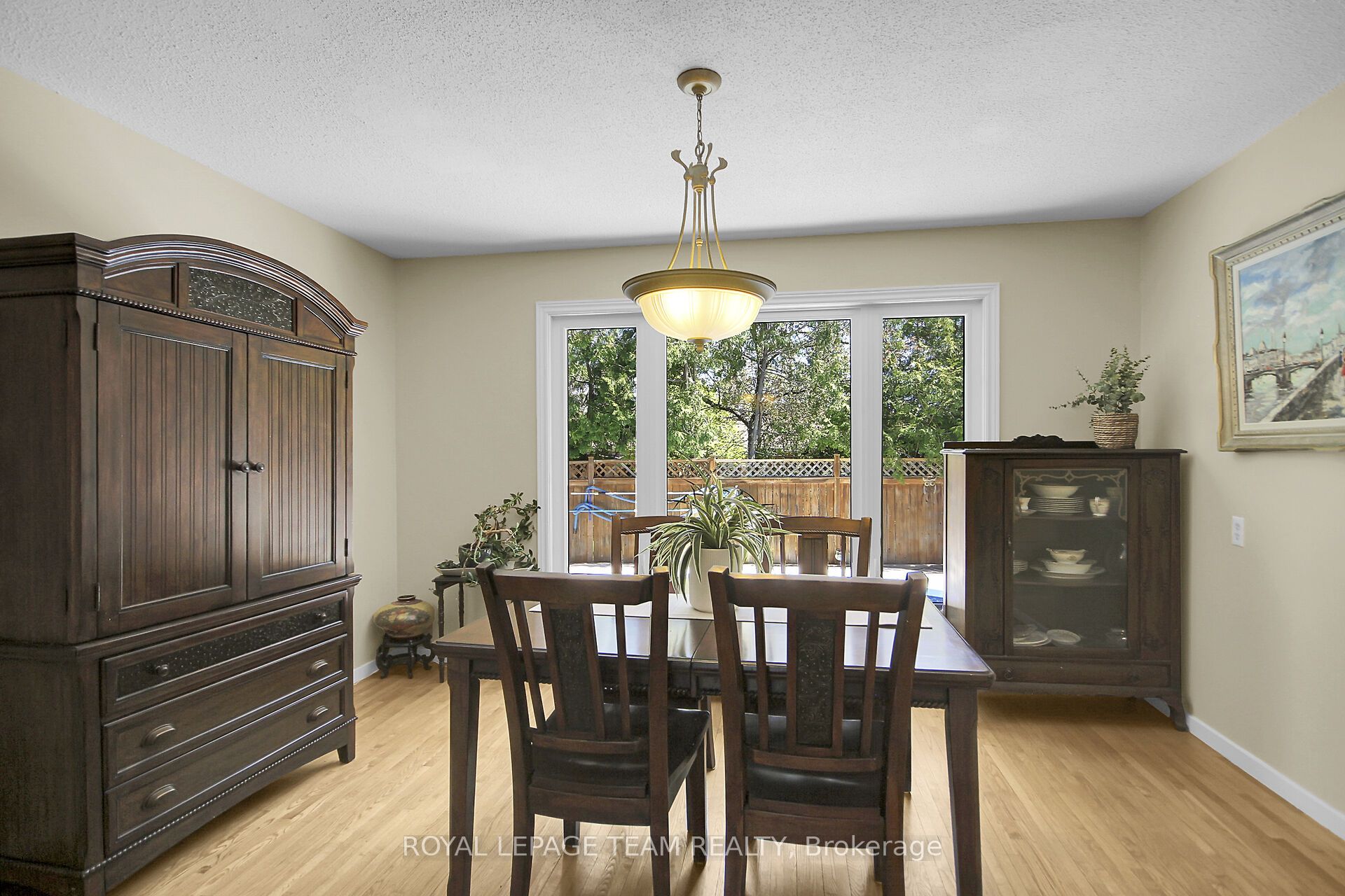 27 Sandwell Crescent Property Photo 9