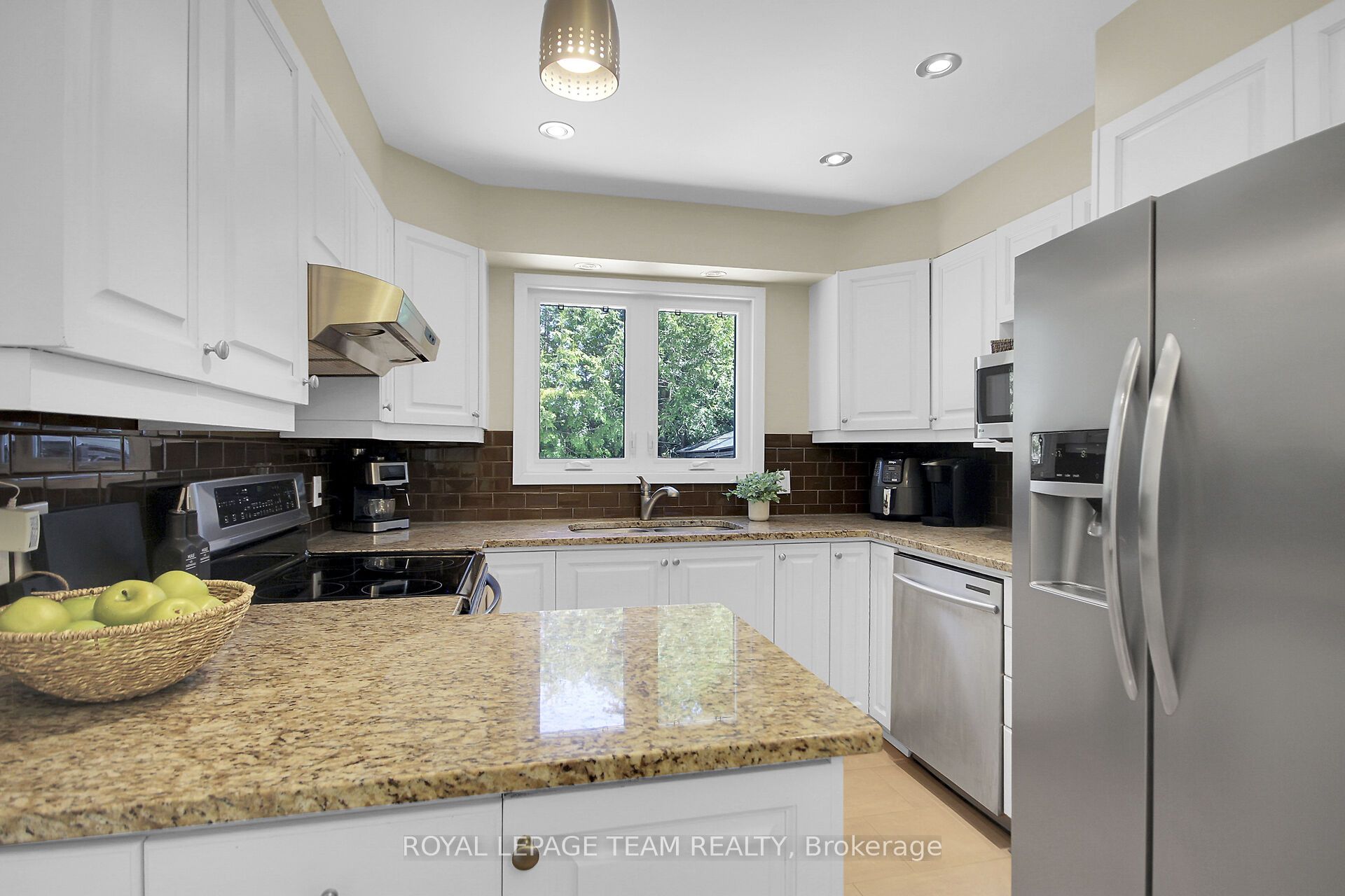 27 Sandwell Crescent Property Photo 15
