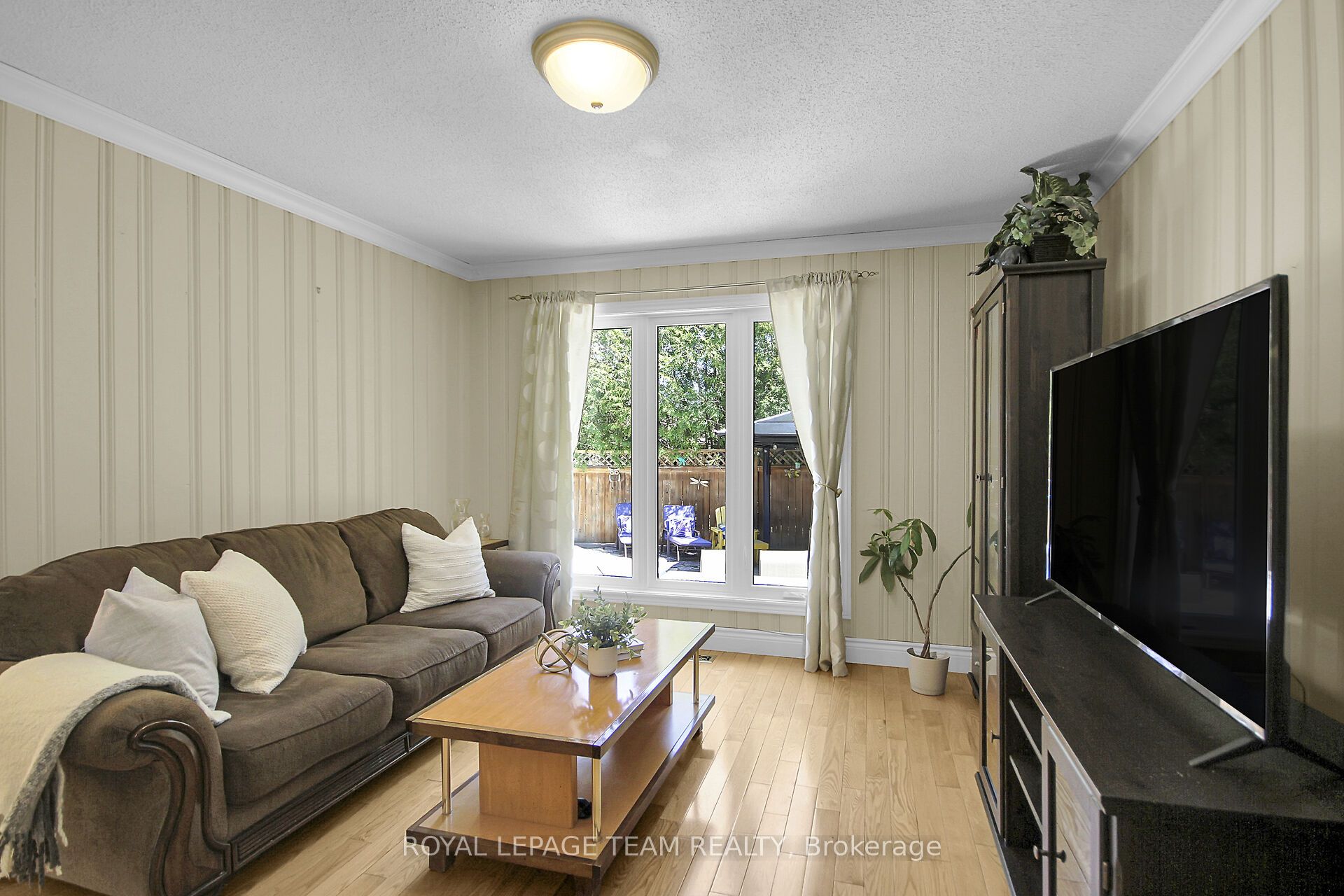 27 Sandwell Crescent Property Photo 25