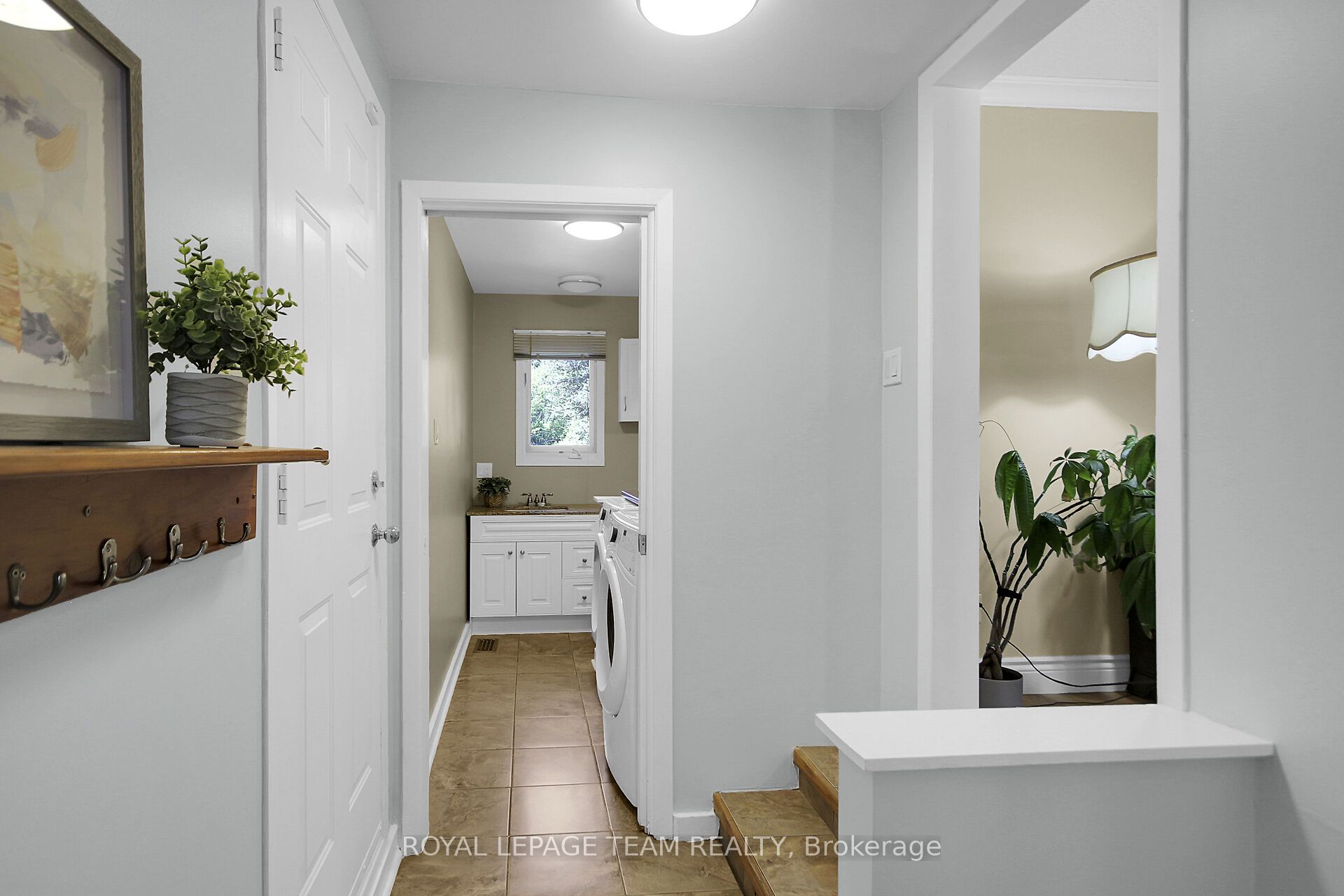 27 Sandwell Crescent Property Photo 27