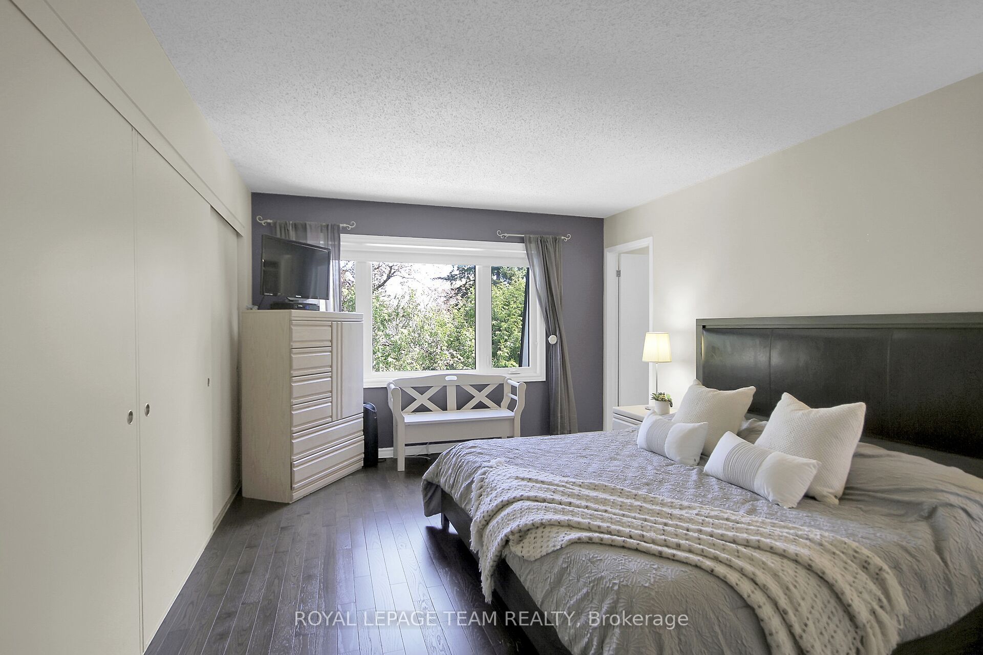 27 Sandwell Crescent Property Photo 30