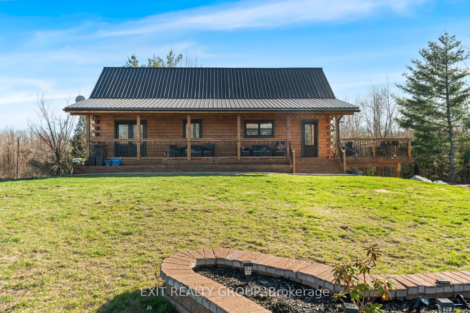 378 Douglas Road Property Photo