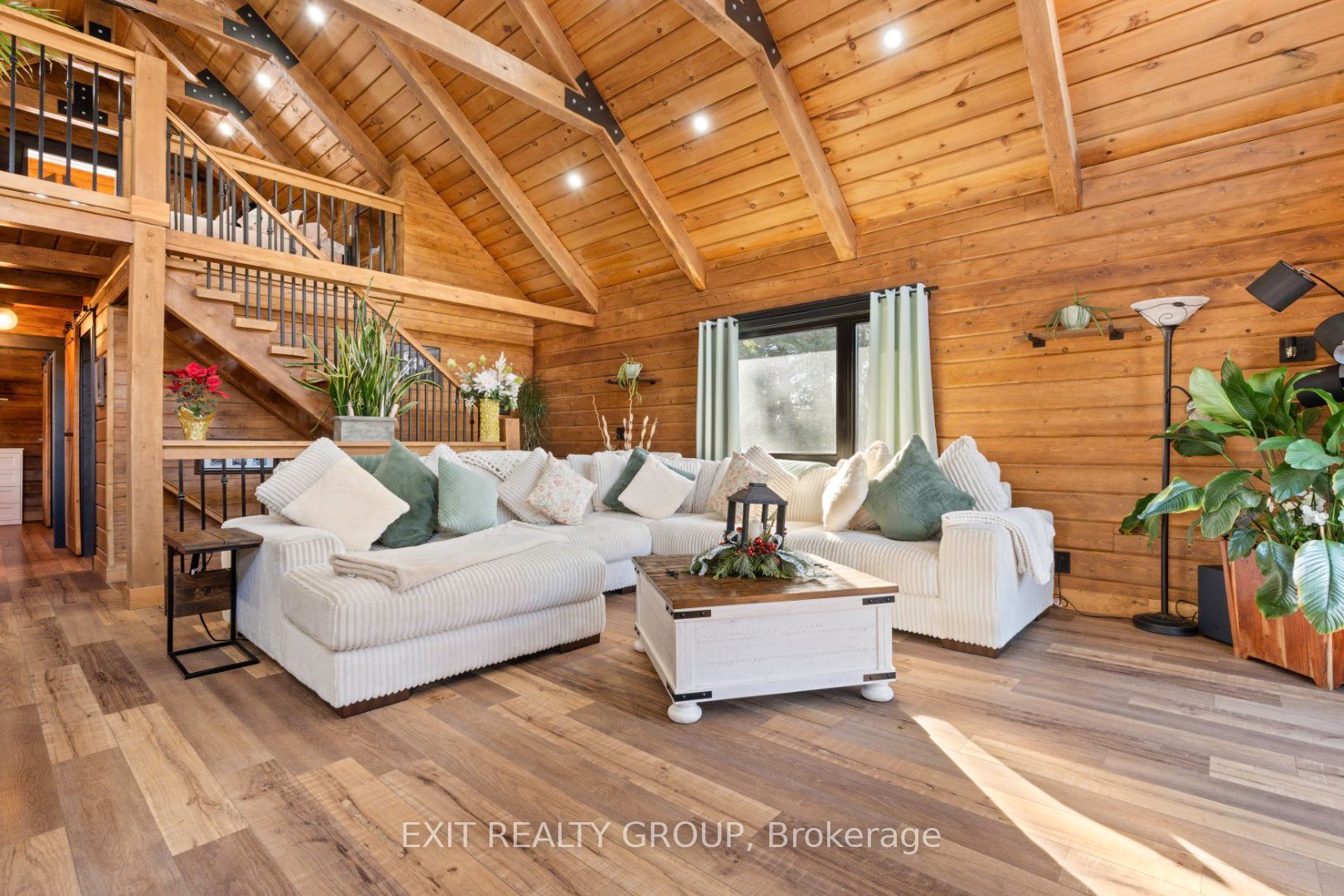 378 Douglas Road Property Photo 15