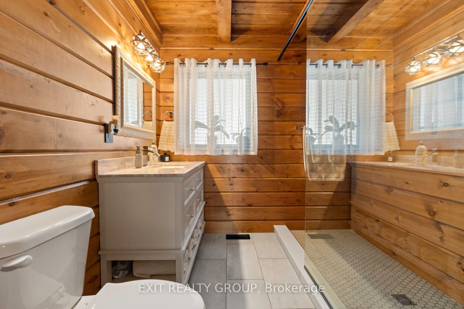 378 Douglas Road Property Photo 19