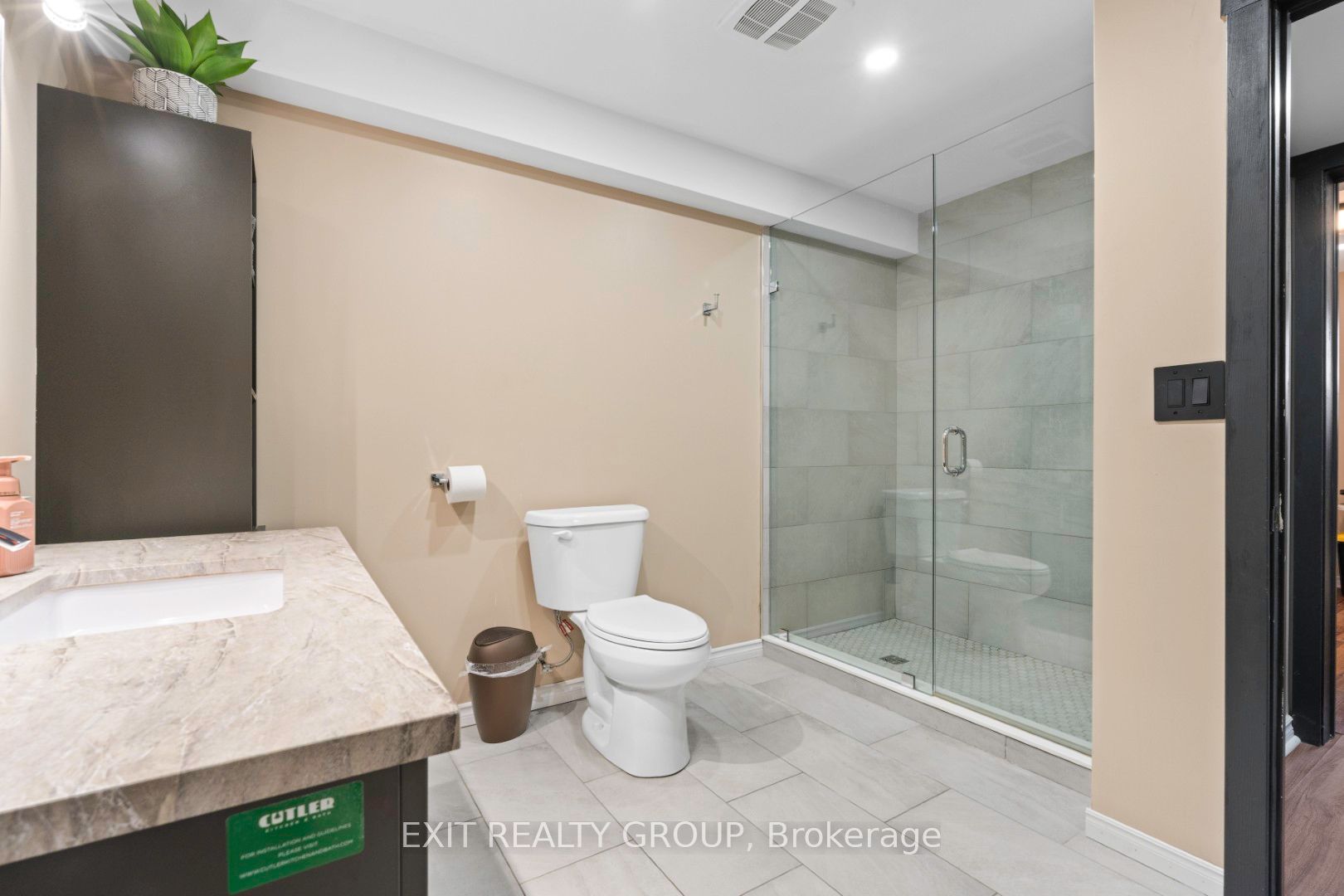 378 Douglas Road Property Photo 30