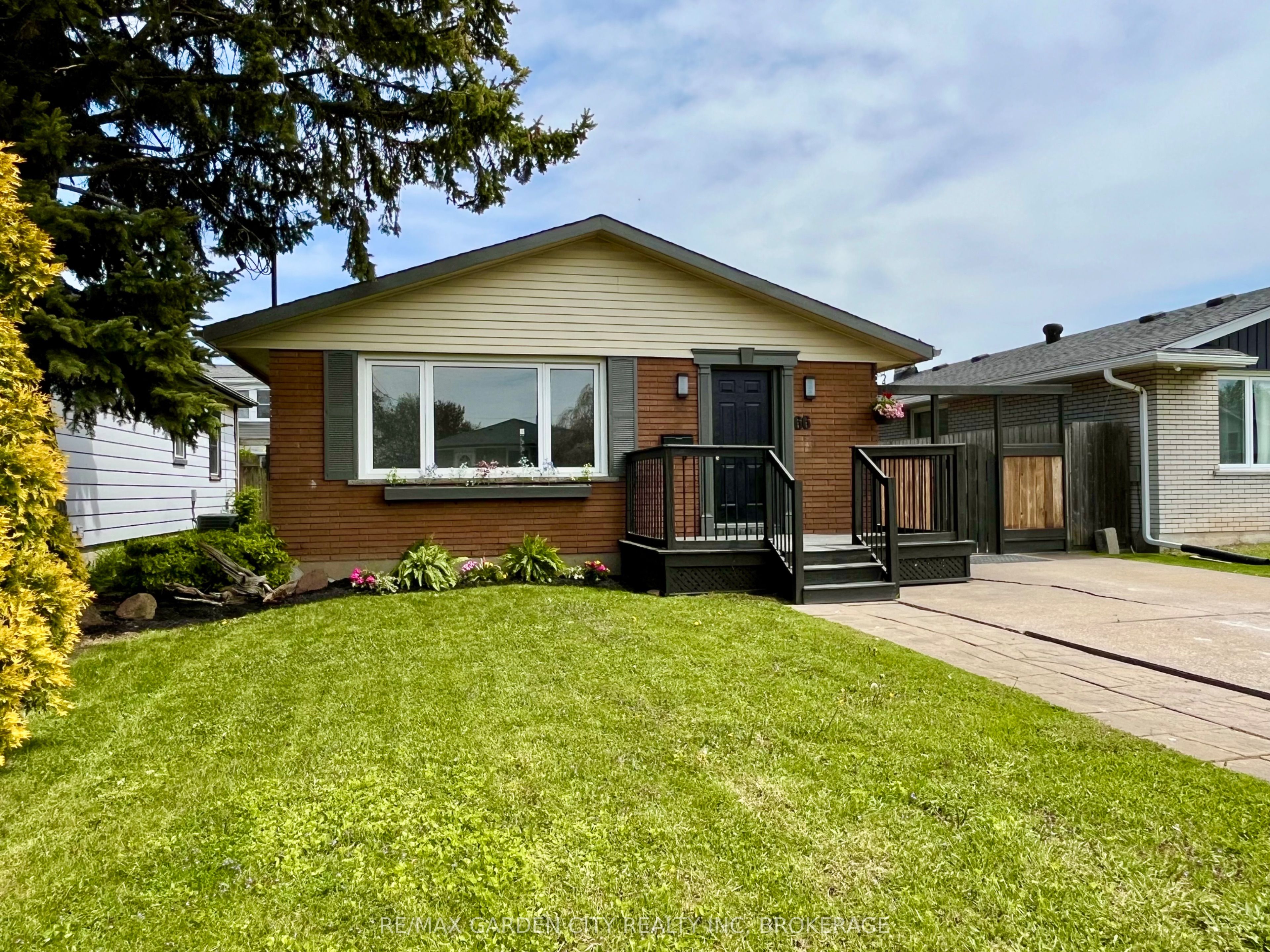 66 Martin Street Property Photo 1