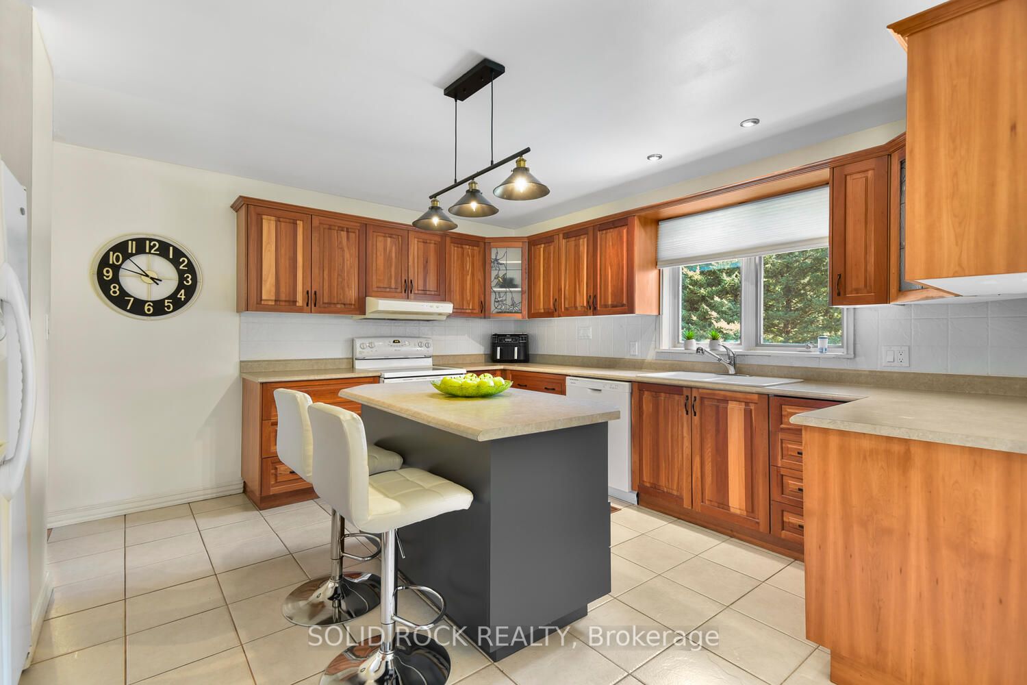 2597 N Campbell Rd Property Photo 19