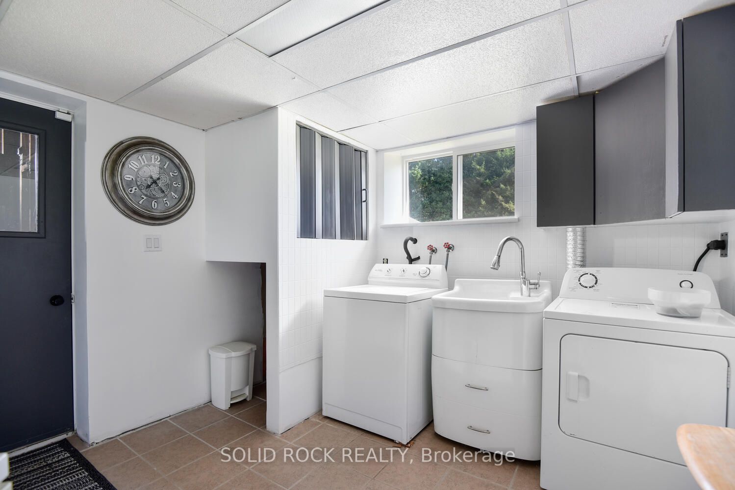 2597 N Campbell Rd Property Photo 32