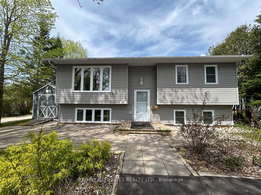 26 Salmon Side Rd Property Photo 1