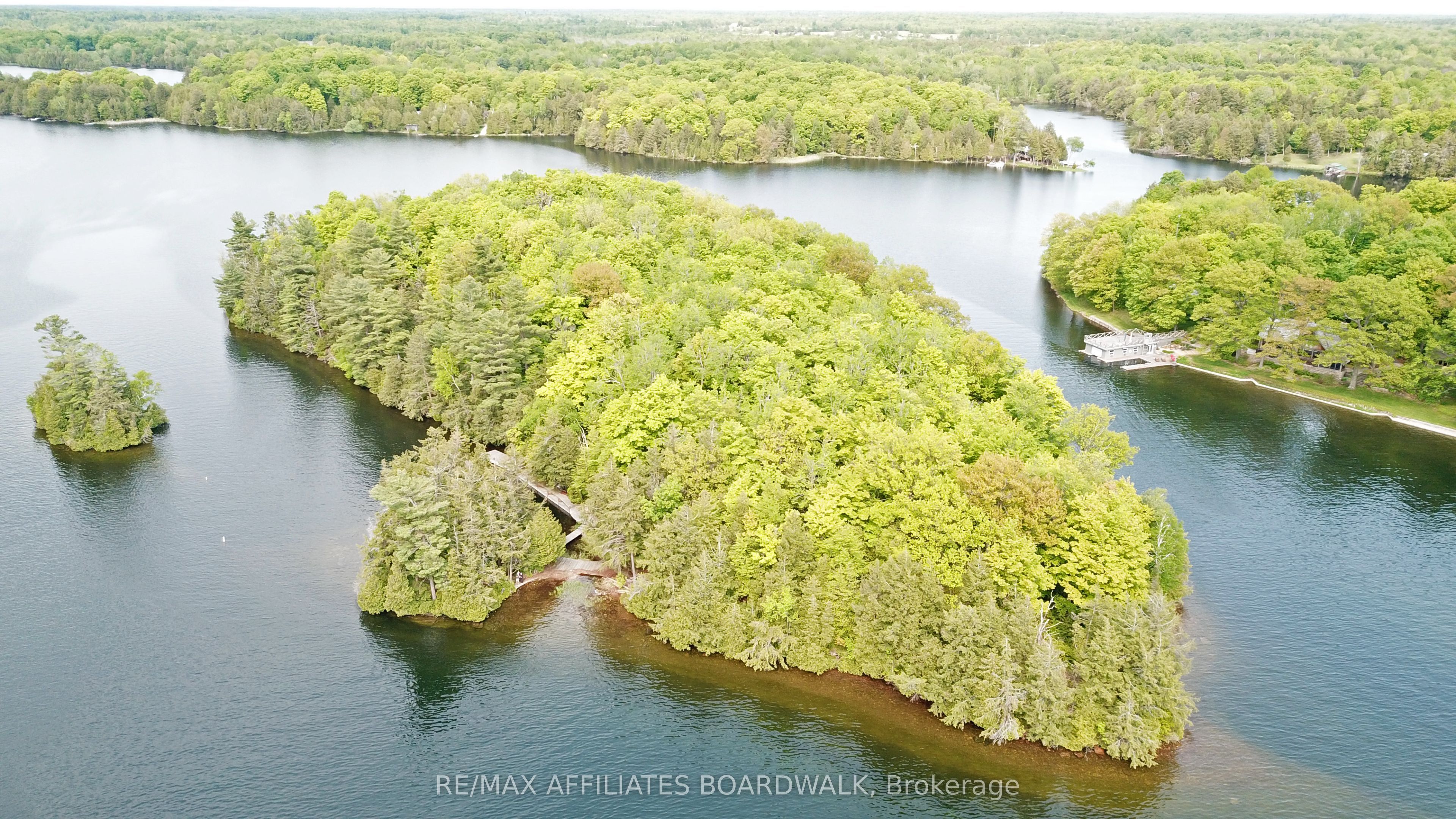 71 Lehmans Island Property Photo