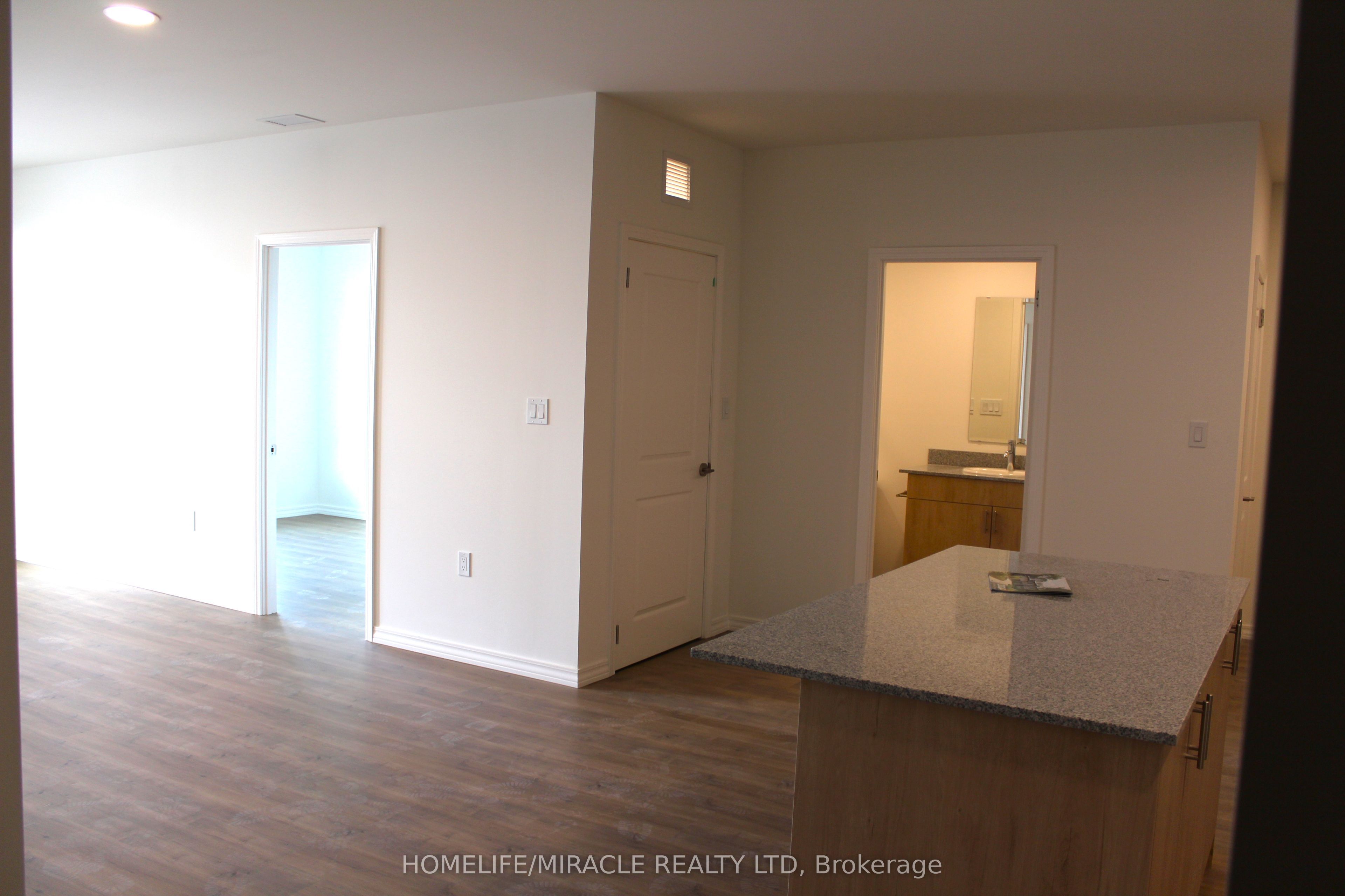 1098 Paisley Road 613 Property Photo 8