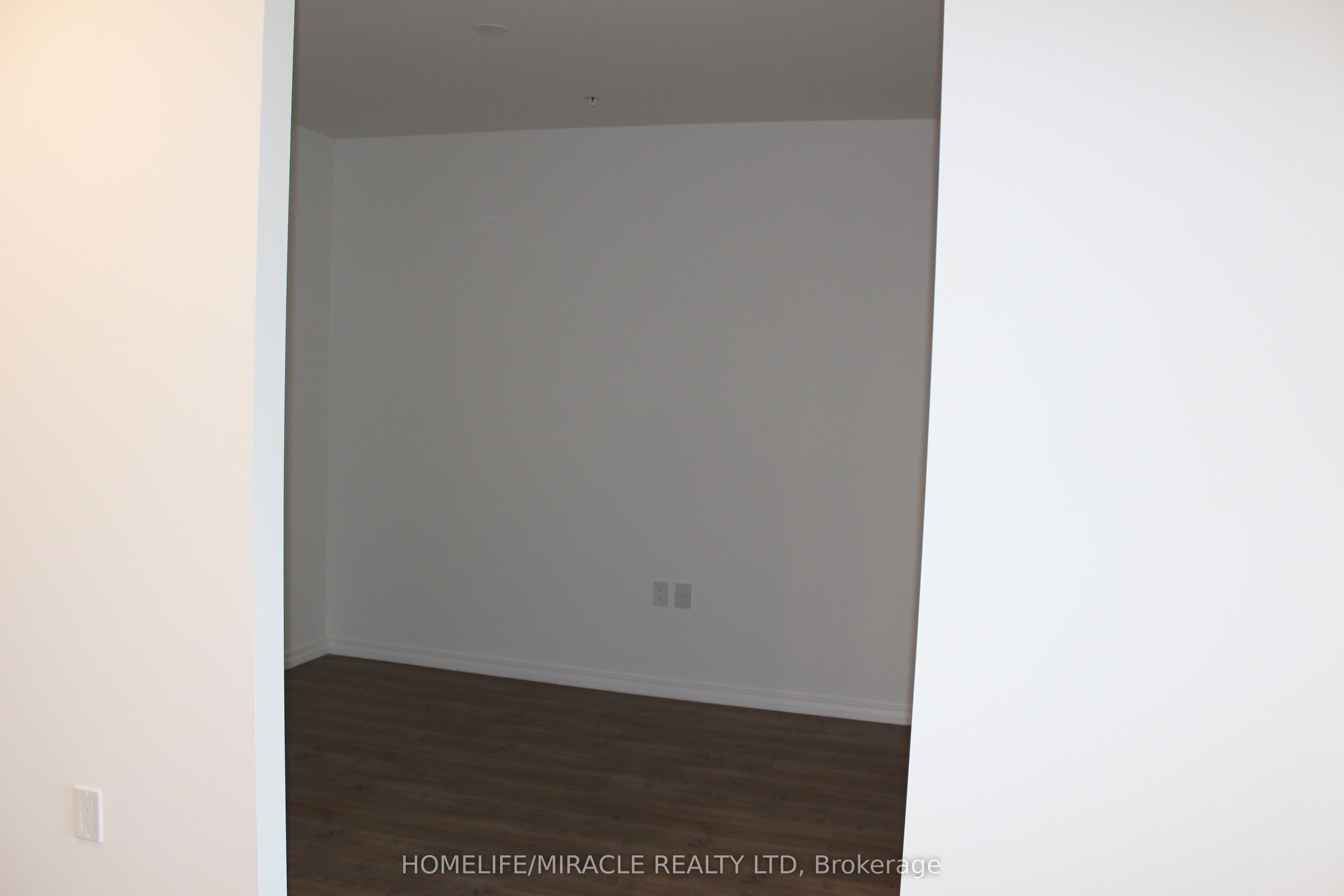 1098 Paisley Road 613 Property Photo 15