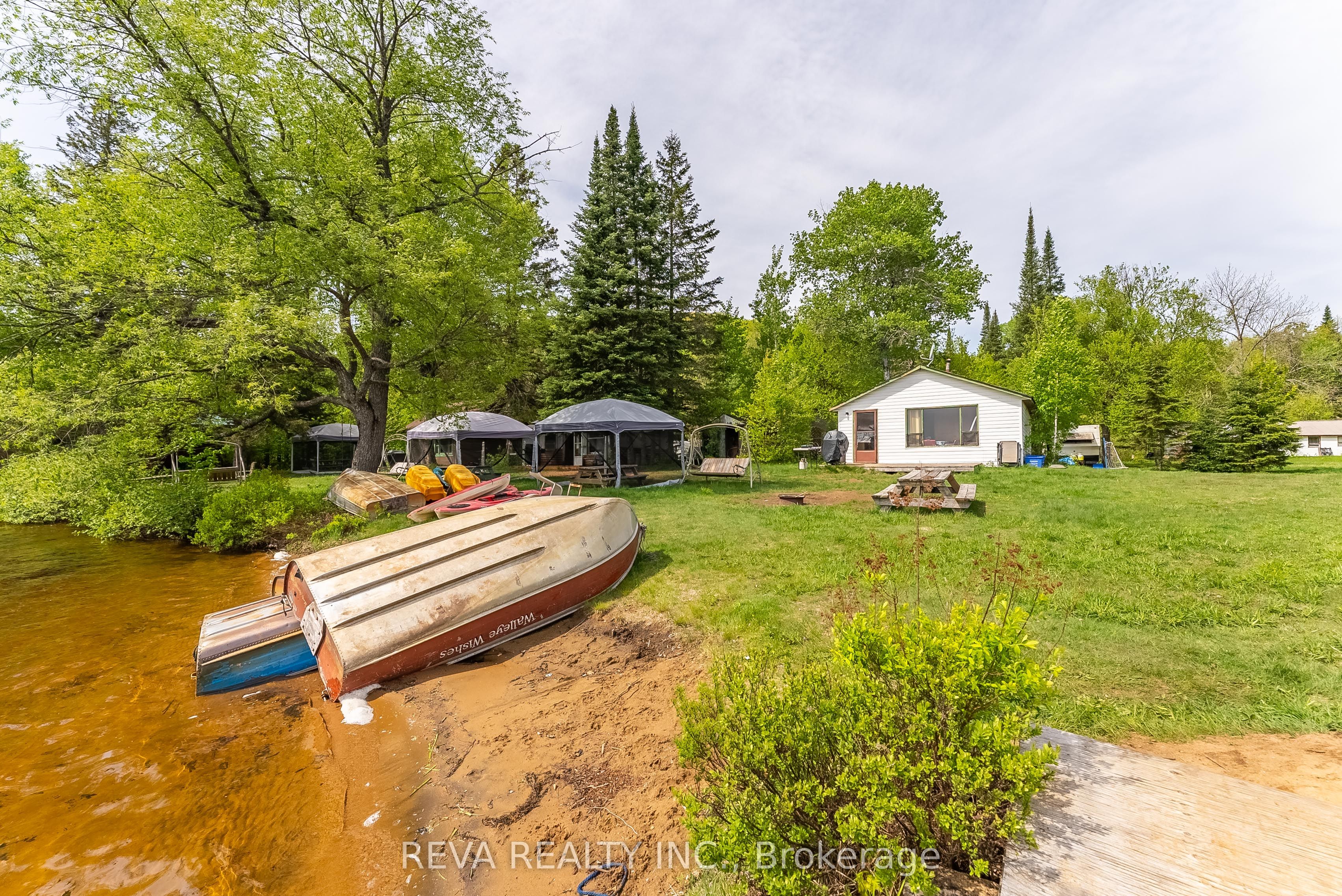 1535 North Baptiste Lake Road Property Photo 17